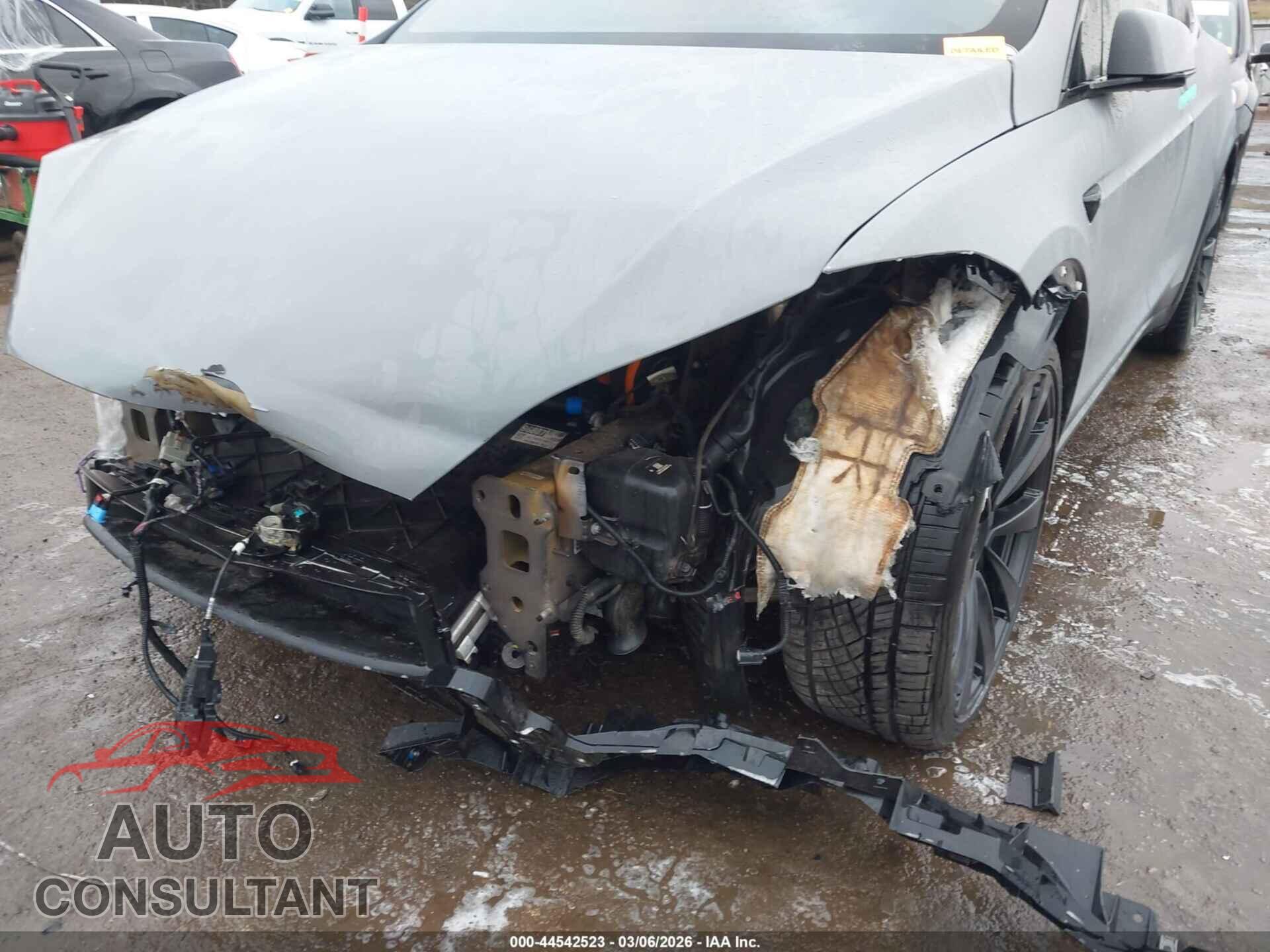 TESLA MODEL X 2022 - 7SAXCAE56NF364760