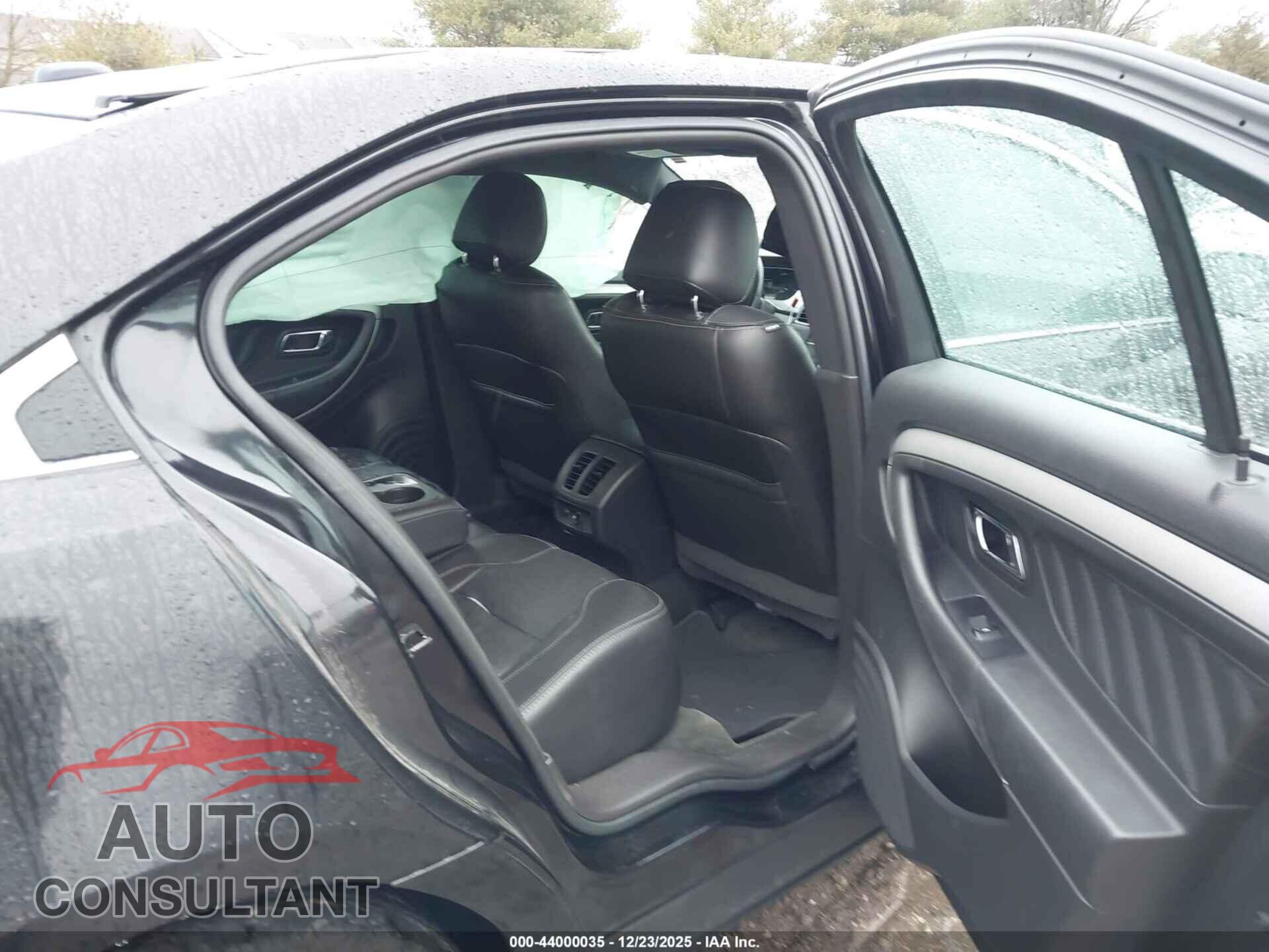 FORD TAURUS 2014 - 1FAHP2E89EG177482