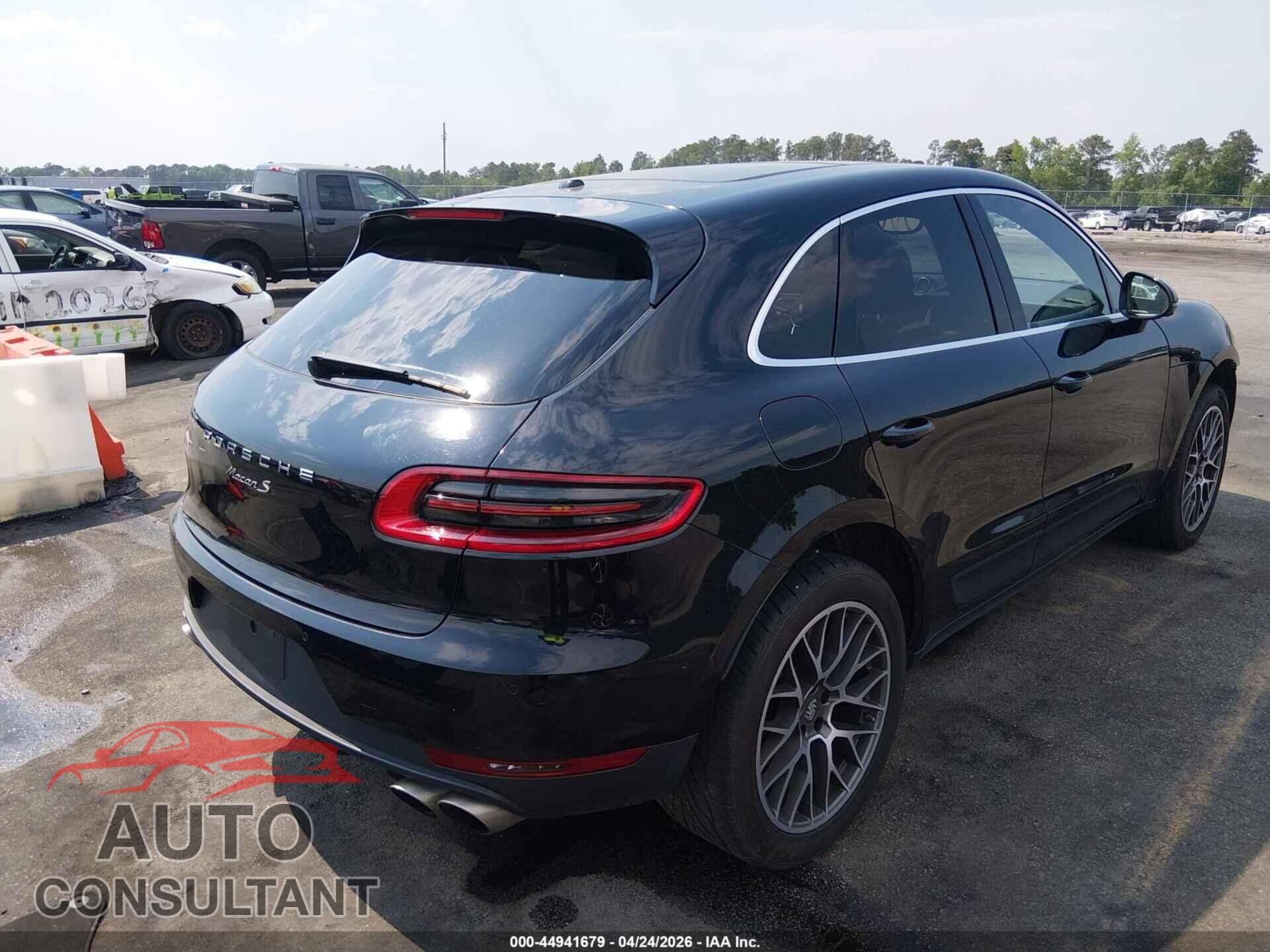 PORSCHE MACAN 2017 - WP1AB2A50HLB21009