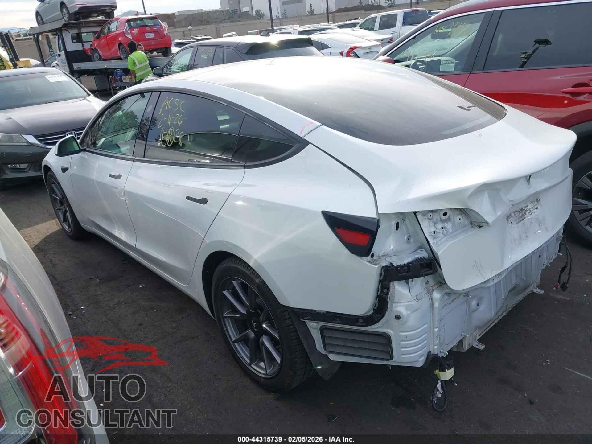 TESLA MODEL 3 2021 - 5YJ3E1EA2MF096064