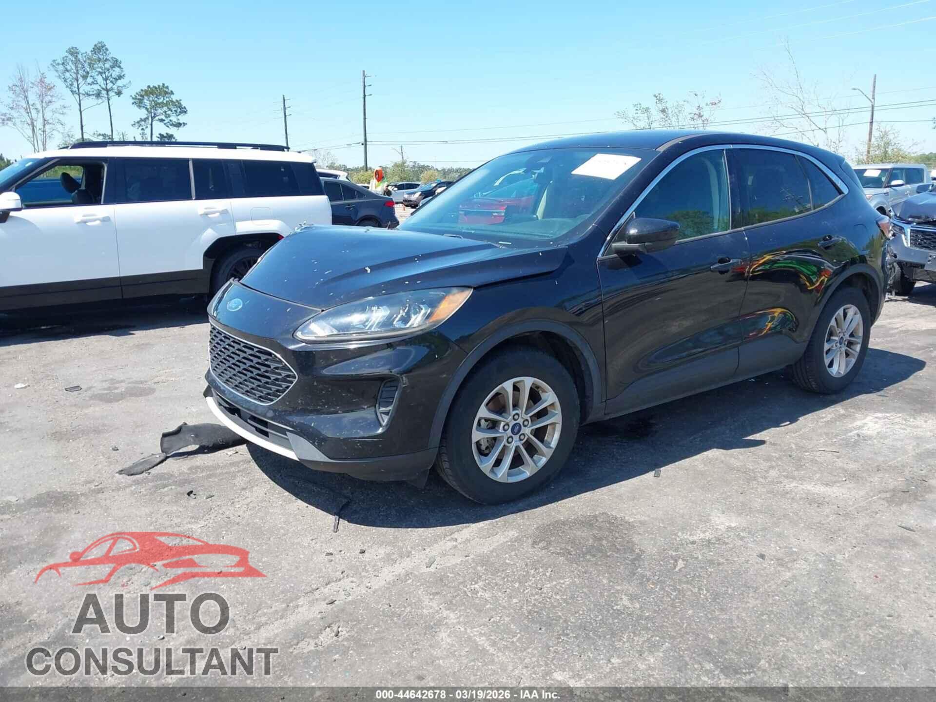 FORD ESCAPE 2020 - 1FMCU0G65LUA47240