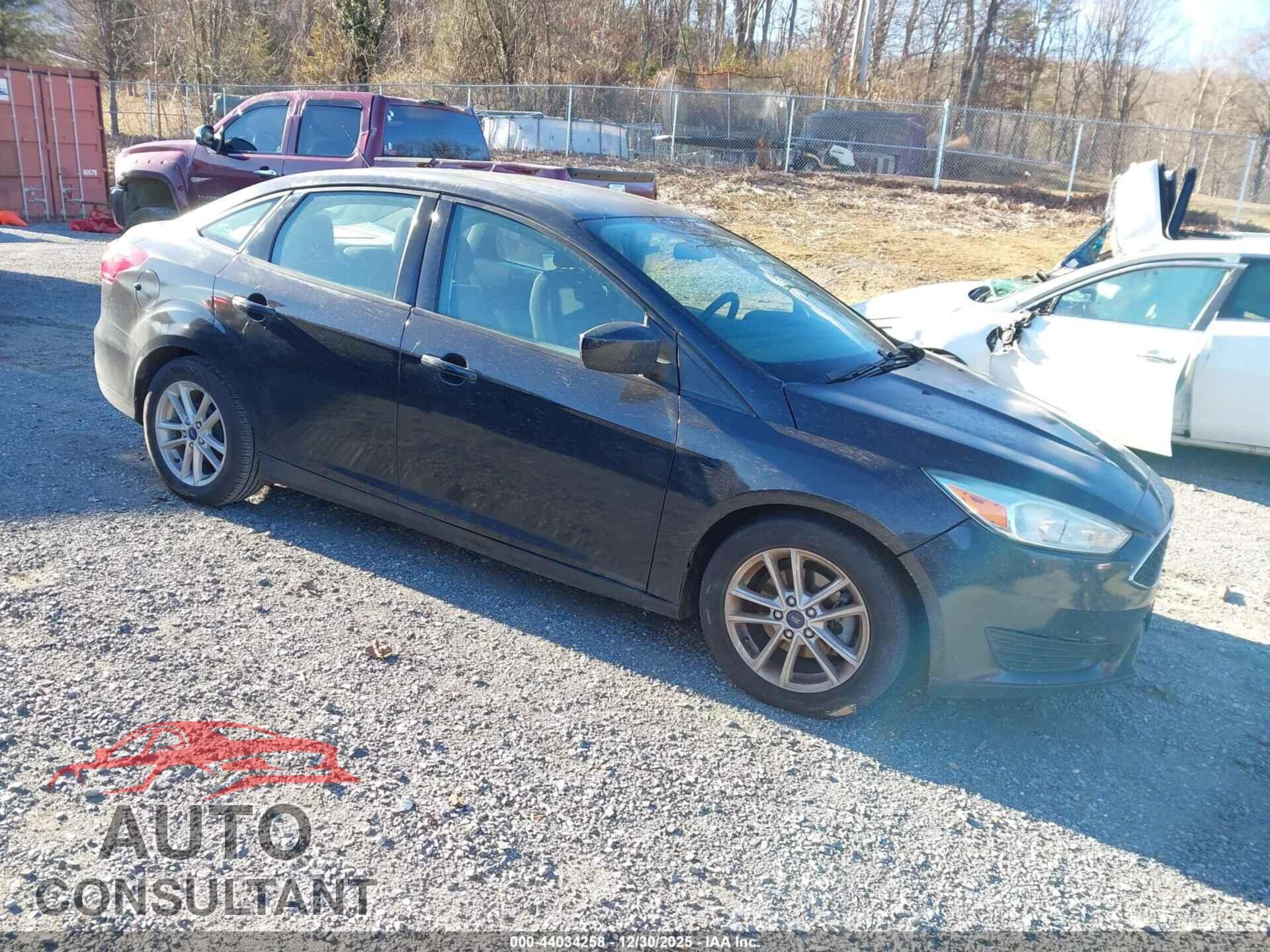 FORD FOCUS 2018 - 1FADP3F21JL242924