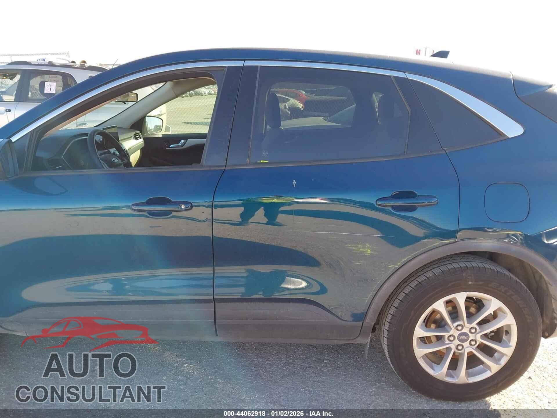 FORD ESCAPE 2020 - 1FMCU0G69LUA41005