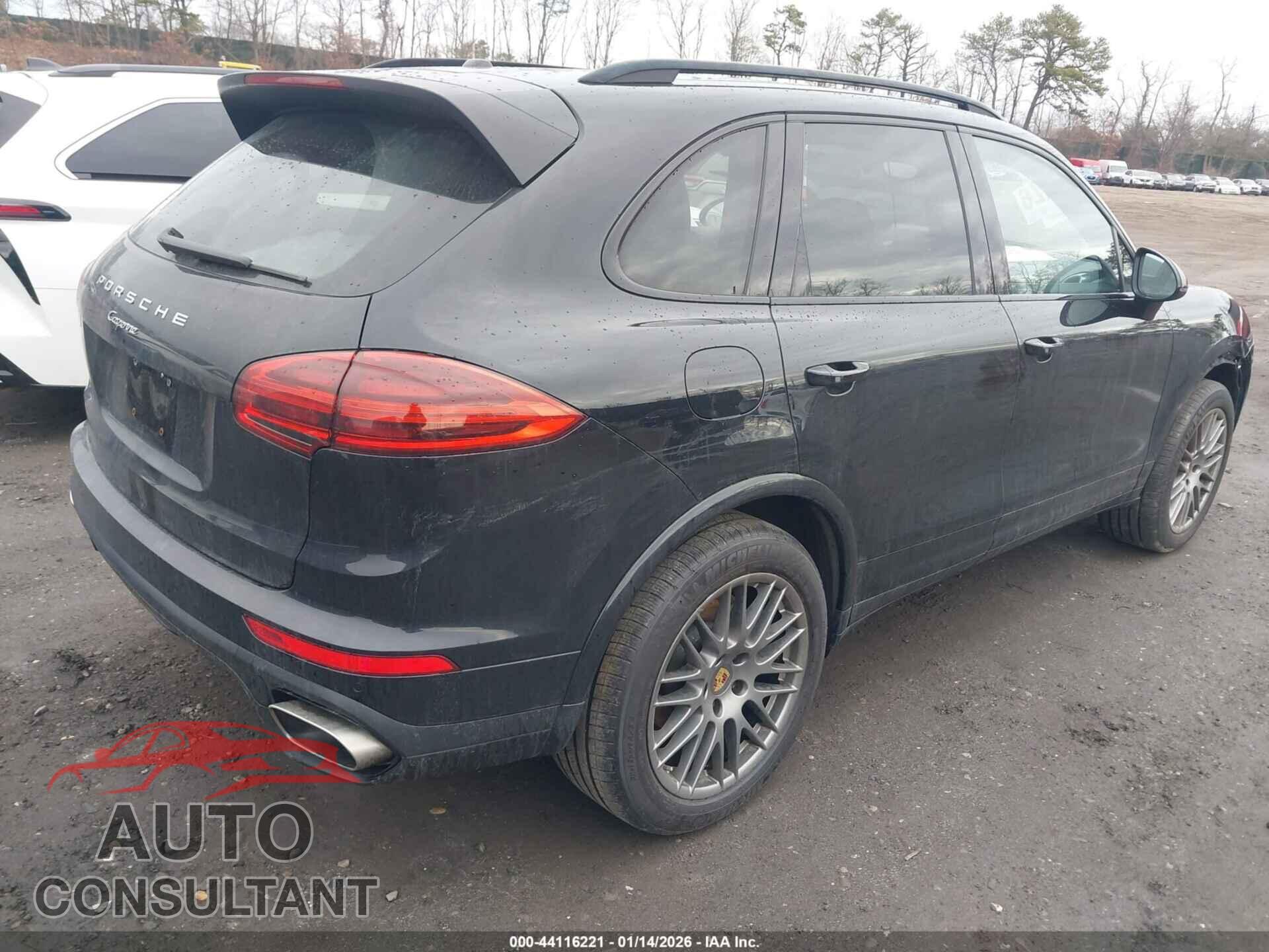 PORSCHE CAYENNE 2017 - WP1AA2A20HKA82419