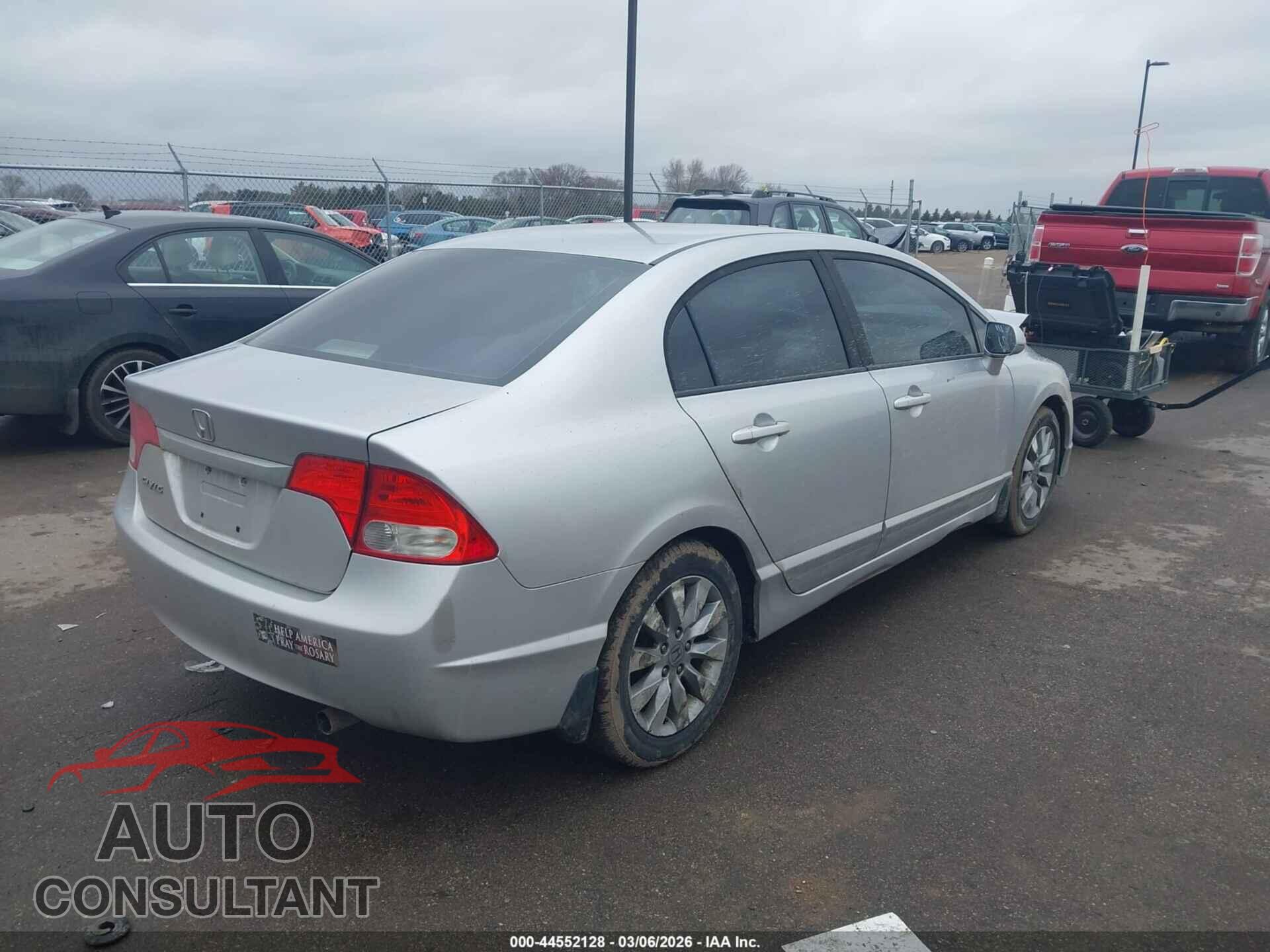 HONDA CIVIC 2010 - 19XFA1F9XAE002057