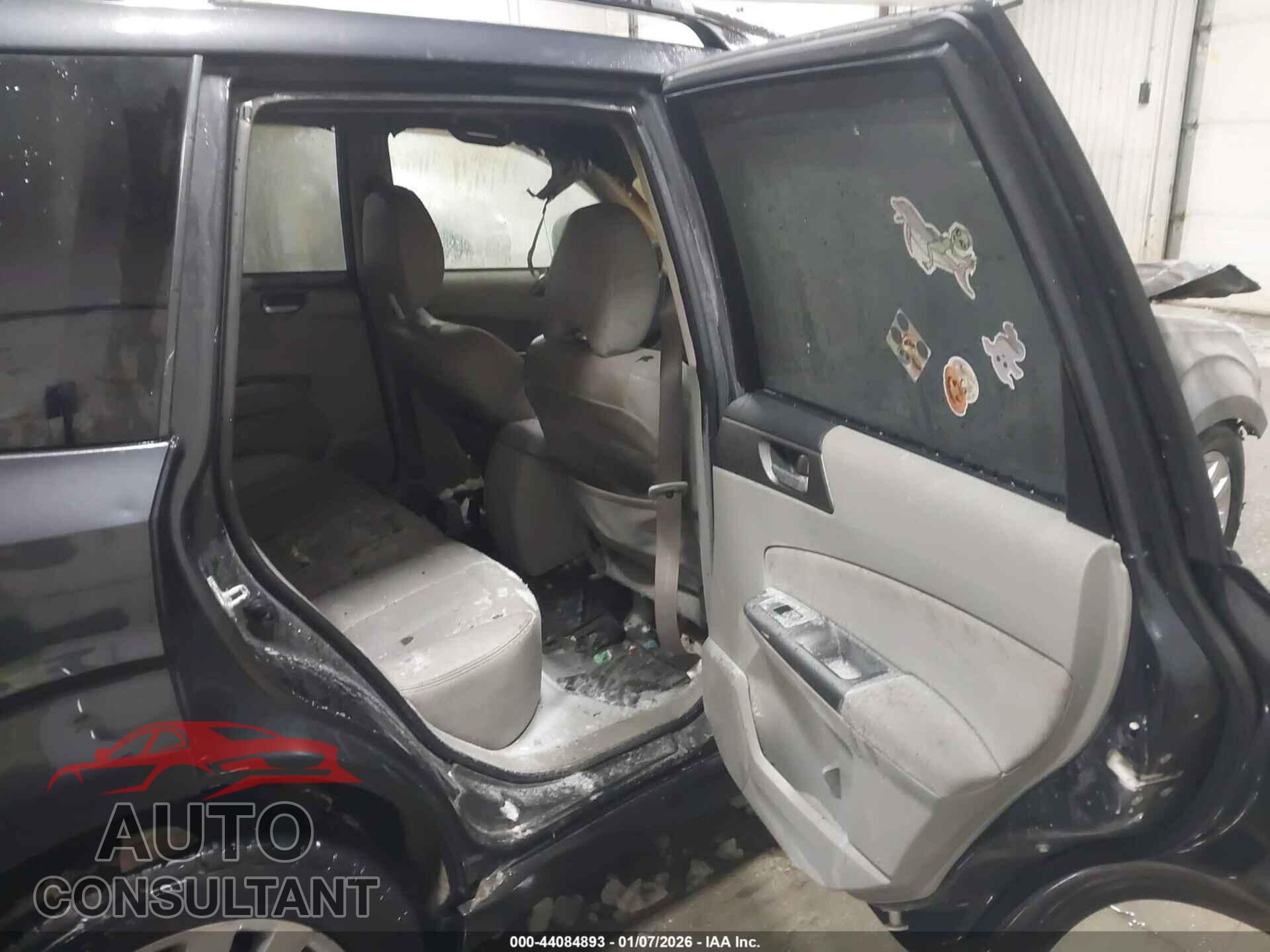 SUBARU FORESTER 2011 - JF2SHAEC2BH703339