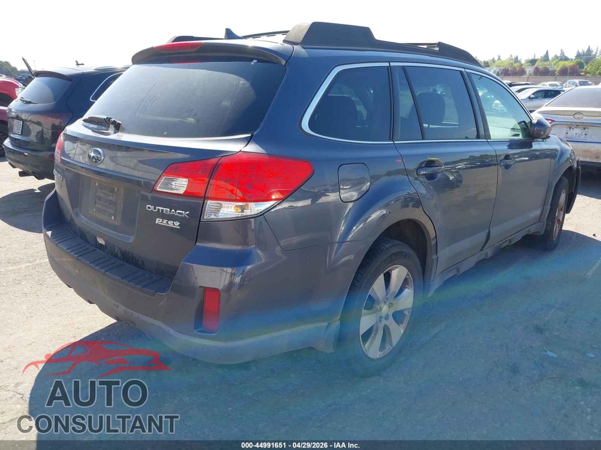 SUBARU OUTBACK 2011 - 4S4BRBFC3B3336735