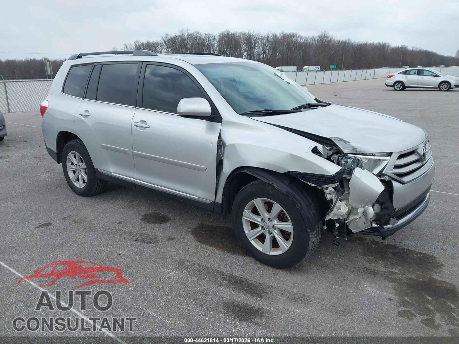 TOYOTA HIGHLANDER 2013 - 5TDBK3EH8DS249992