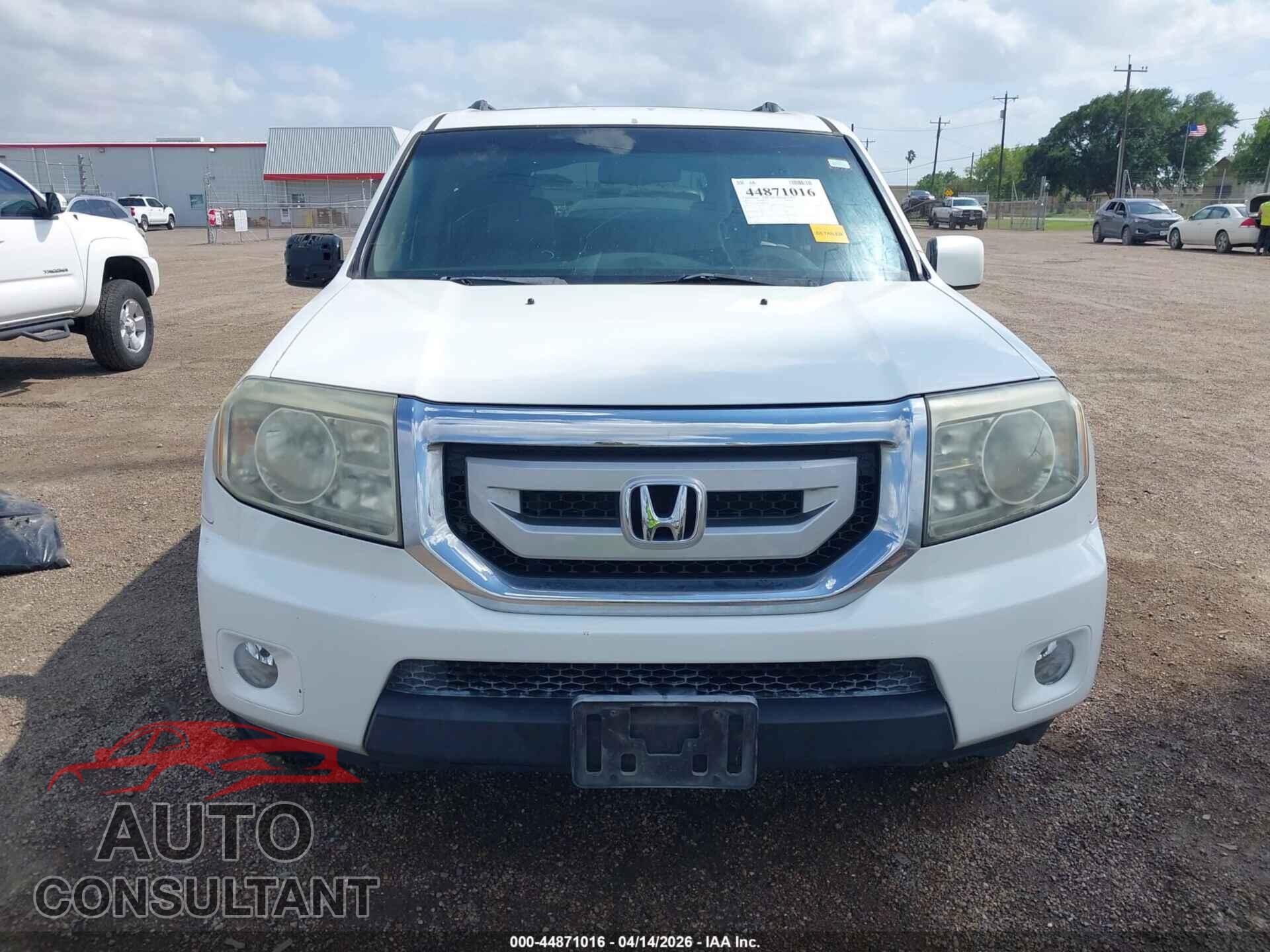 HONDA PILOT 2011 - 5FNYF3H63BB020095
