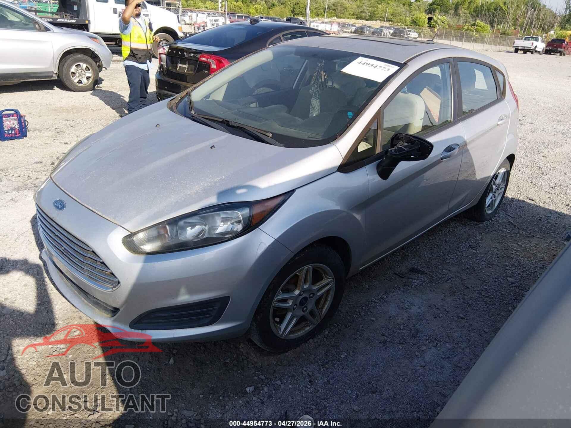 FORD FIESTA 2017 - 3FADP4EJ7HM153673
