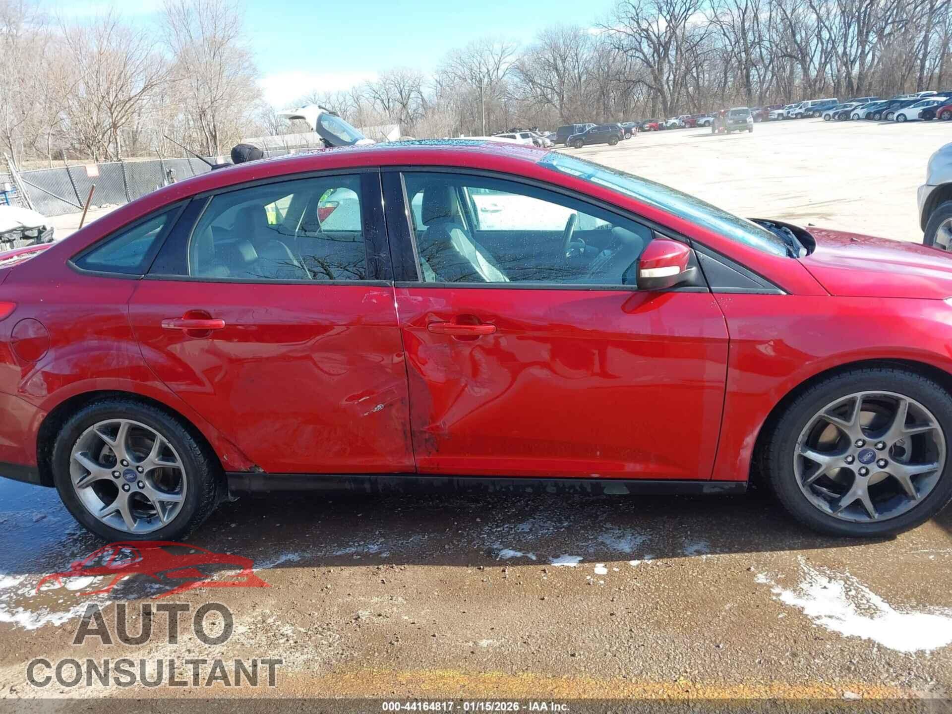 FORD FOCUS 2014 - 1FADP3F23EL161817