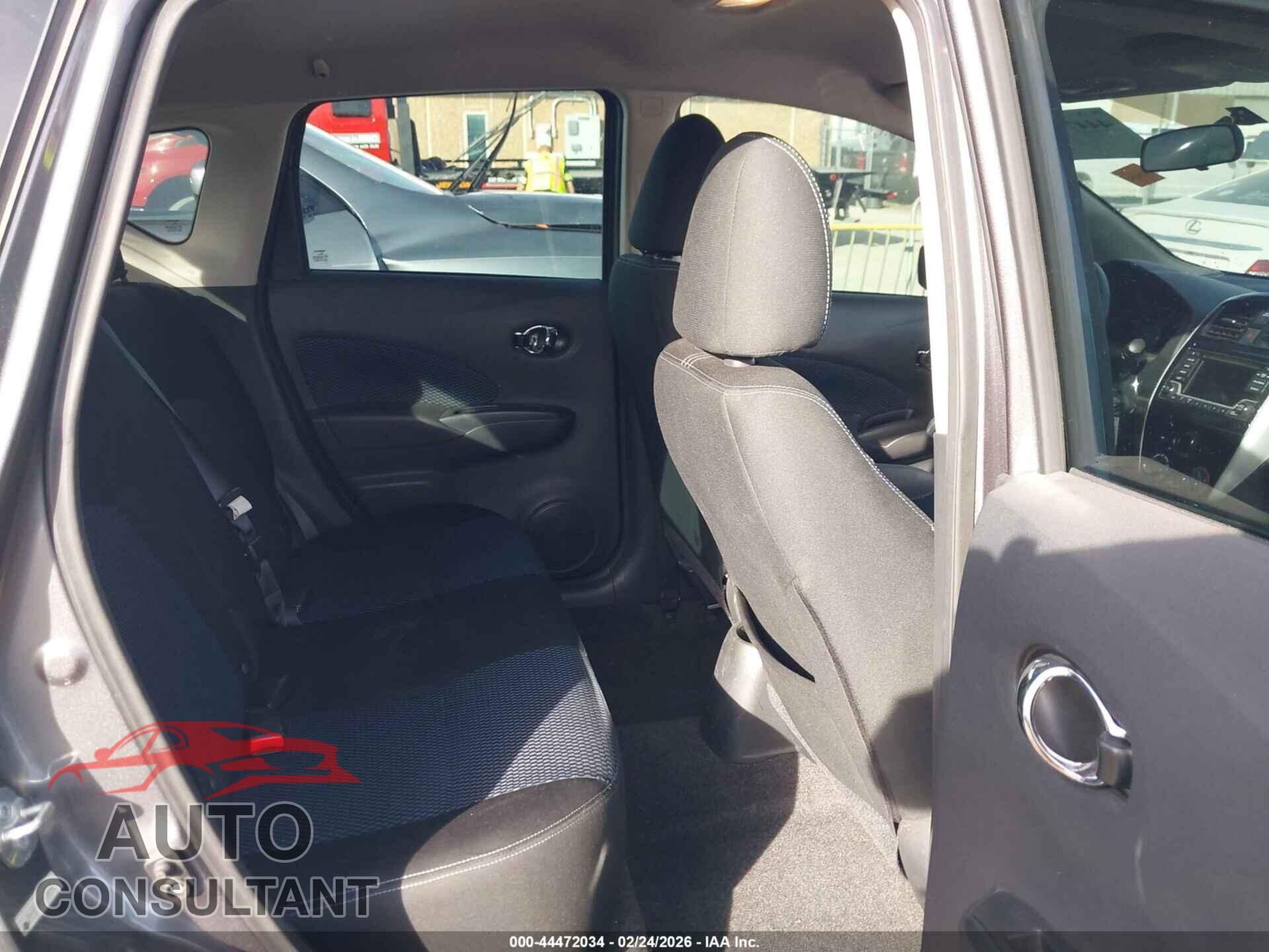 NISSAN VERSA NOTE 2017 - 3N1CE2CP1HL368014