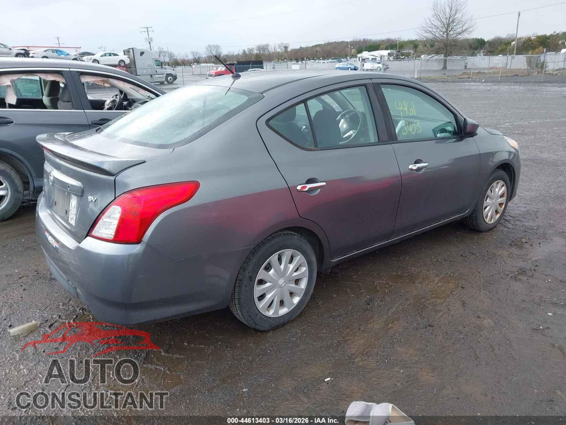 NISSAN VERSA 2017 - 3N1CN7AP3HL853173