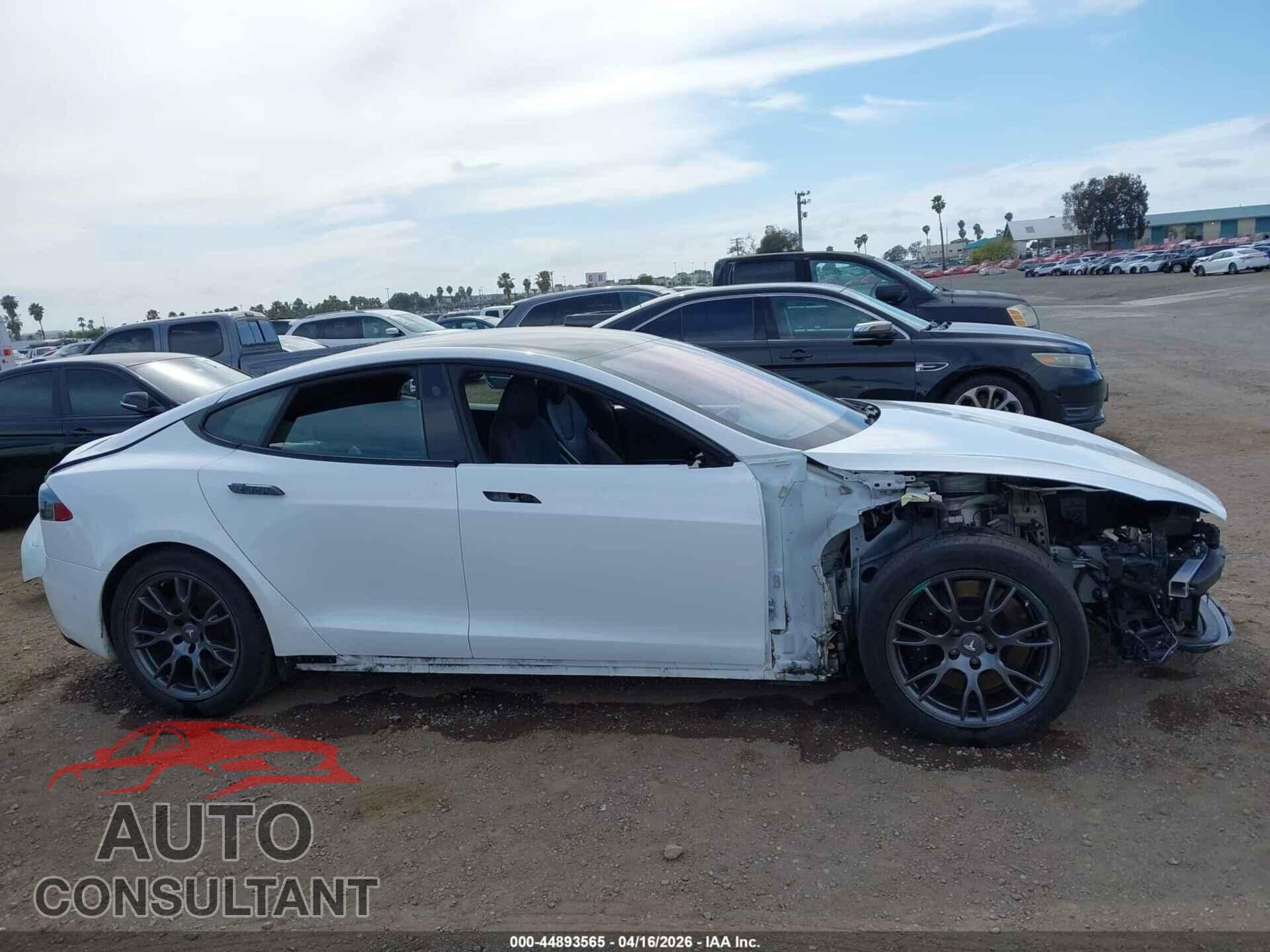 TESLA MODEL S 2021 - 5YJSA1E58MF428132