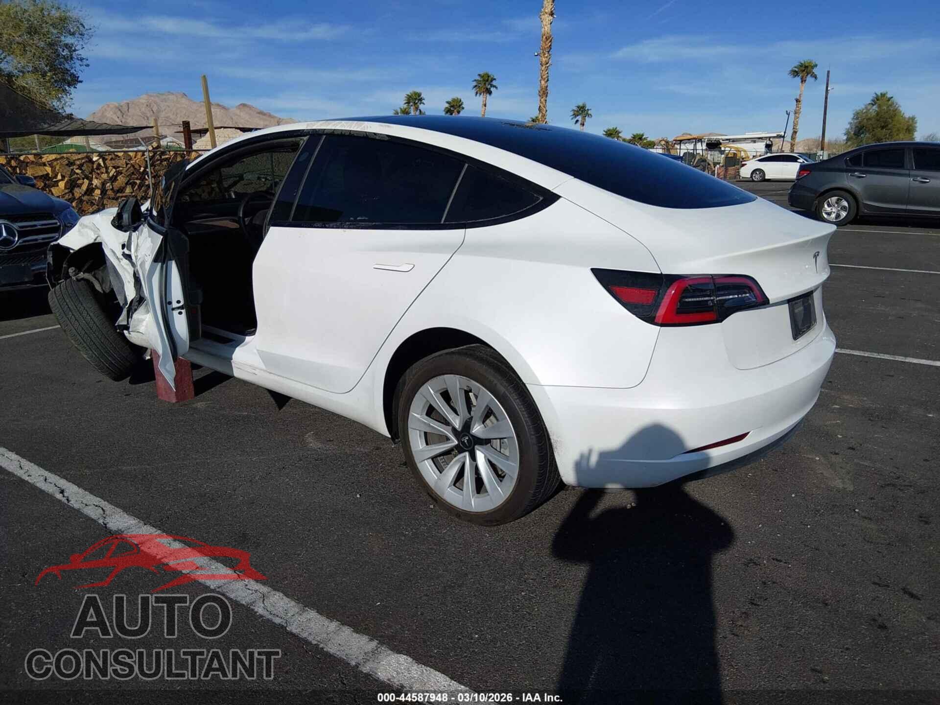 TESLA MODEL 3 2023 - 5YJ3E1EA4PF472252
