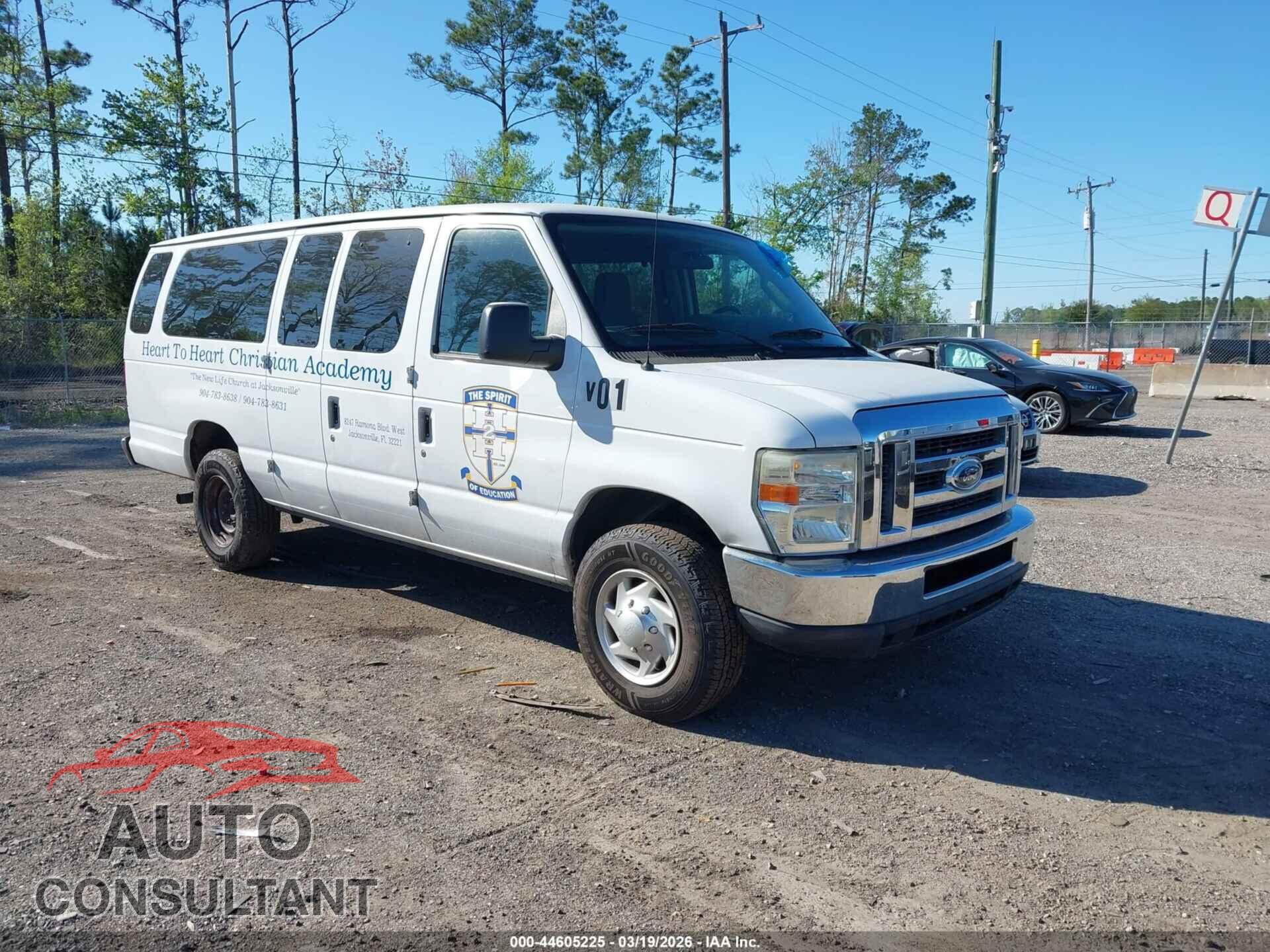 FORD E-350 SUPER DUTY 2012 - 1FBSS3BL5CDA28258