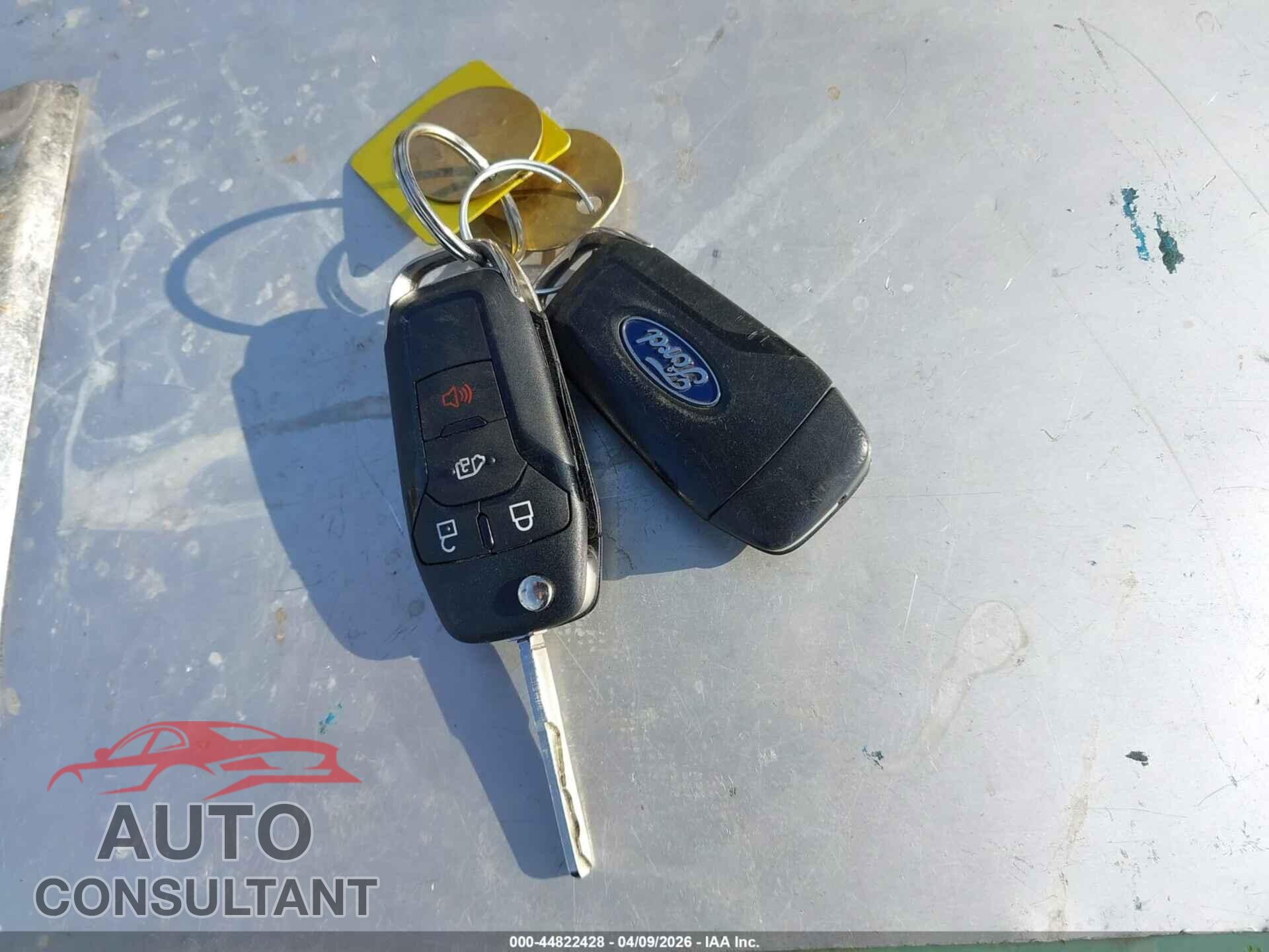 FORD TRANSIT CONNECT 2020 - NM0LS7E22L1444549