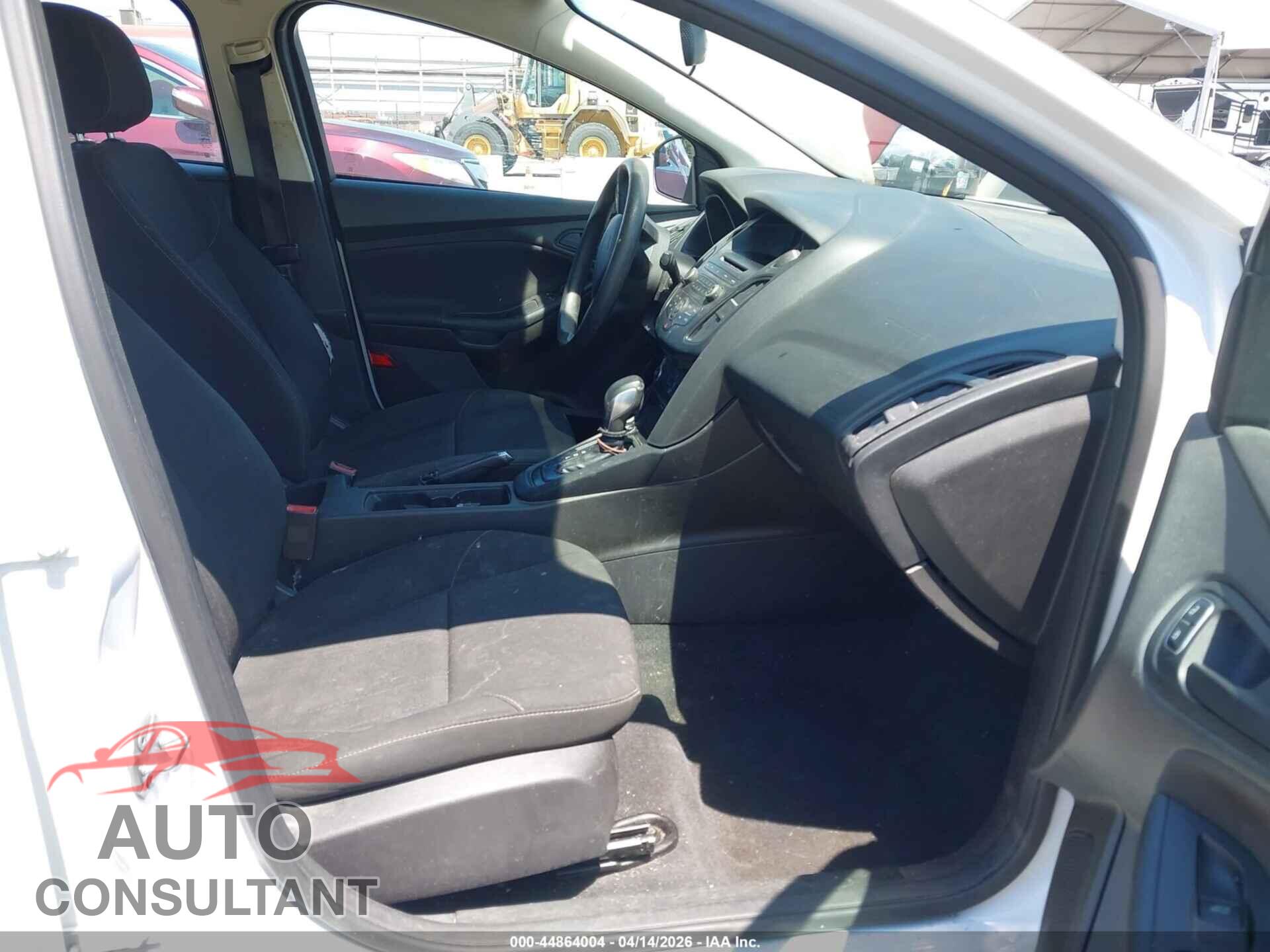 FORD FOCUS 2016 - 1FADP3E22GL293813
