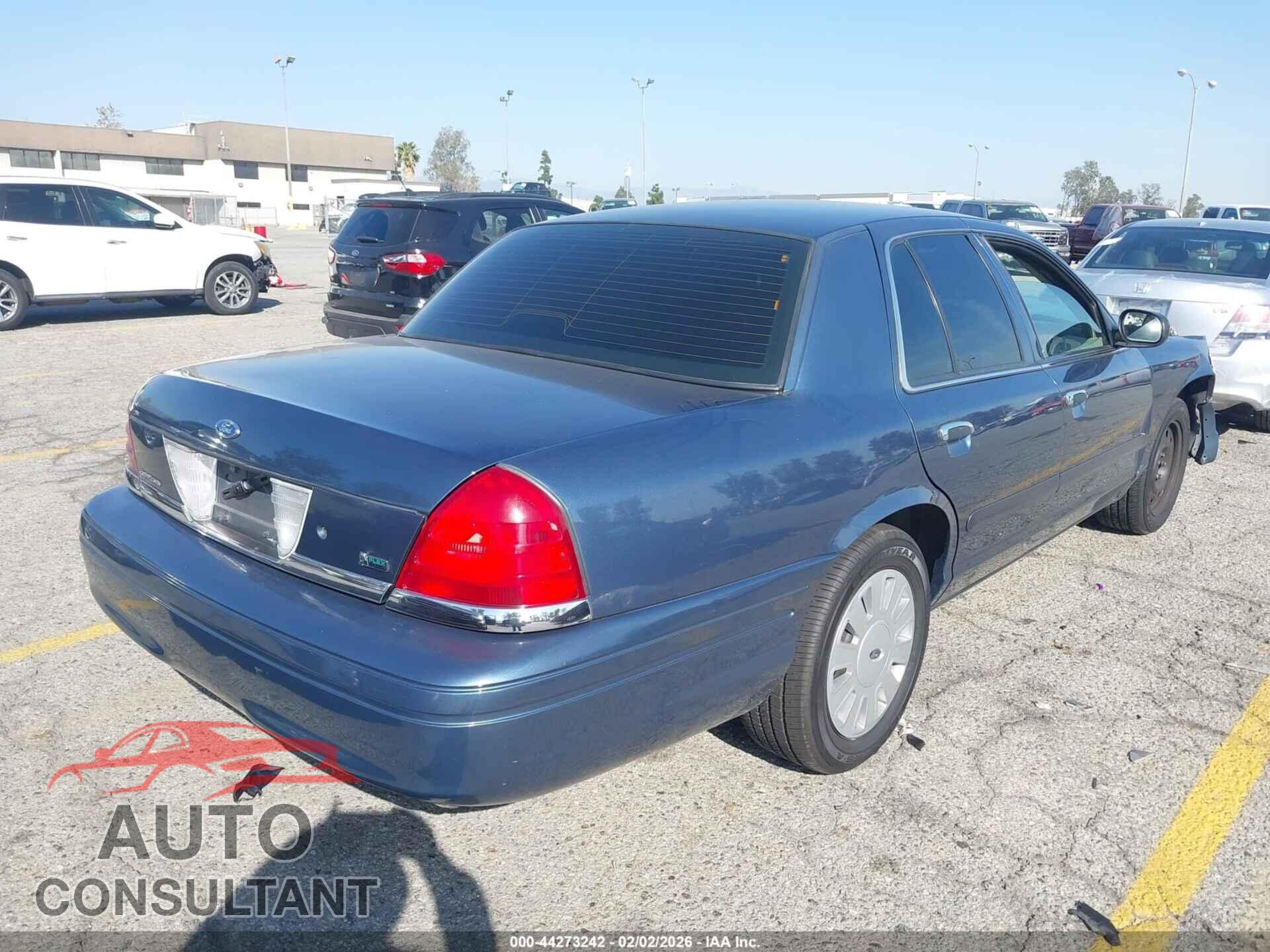 FORD CROWN VICTORIA 2011 - 2FABP7BV9BX127863