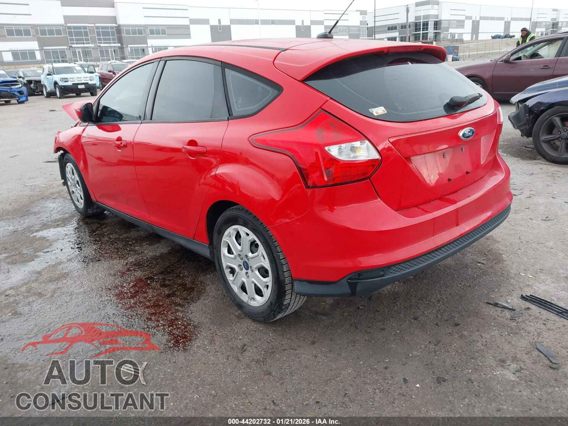 FORD FOCUS 2012 - 1FAHP3K28CL355263