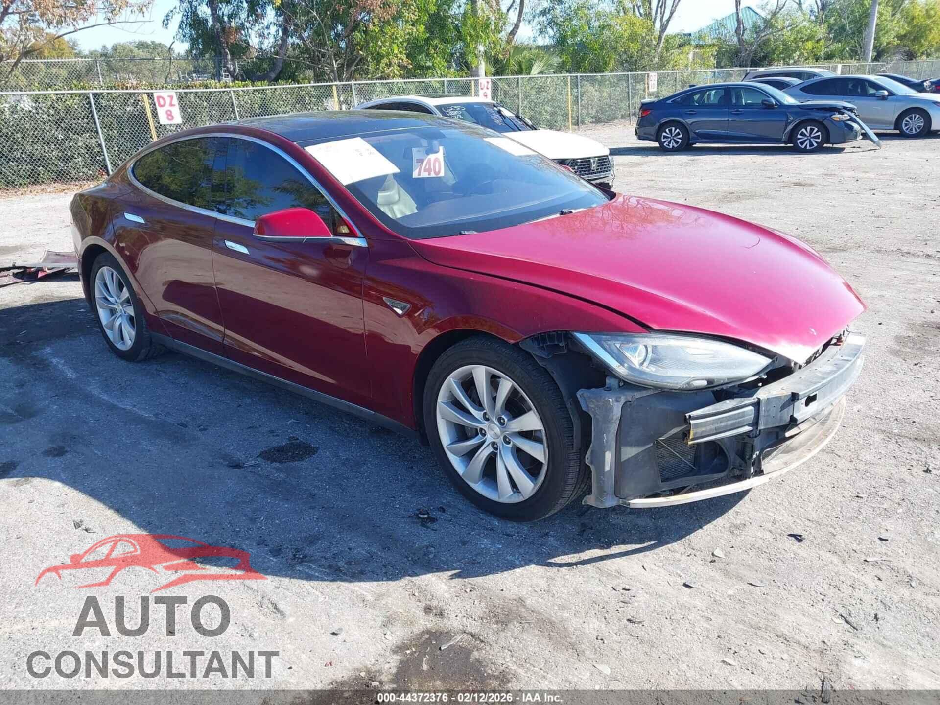 TESLA MODEL S 2012 - 5YJSA1DN4CFP01583