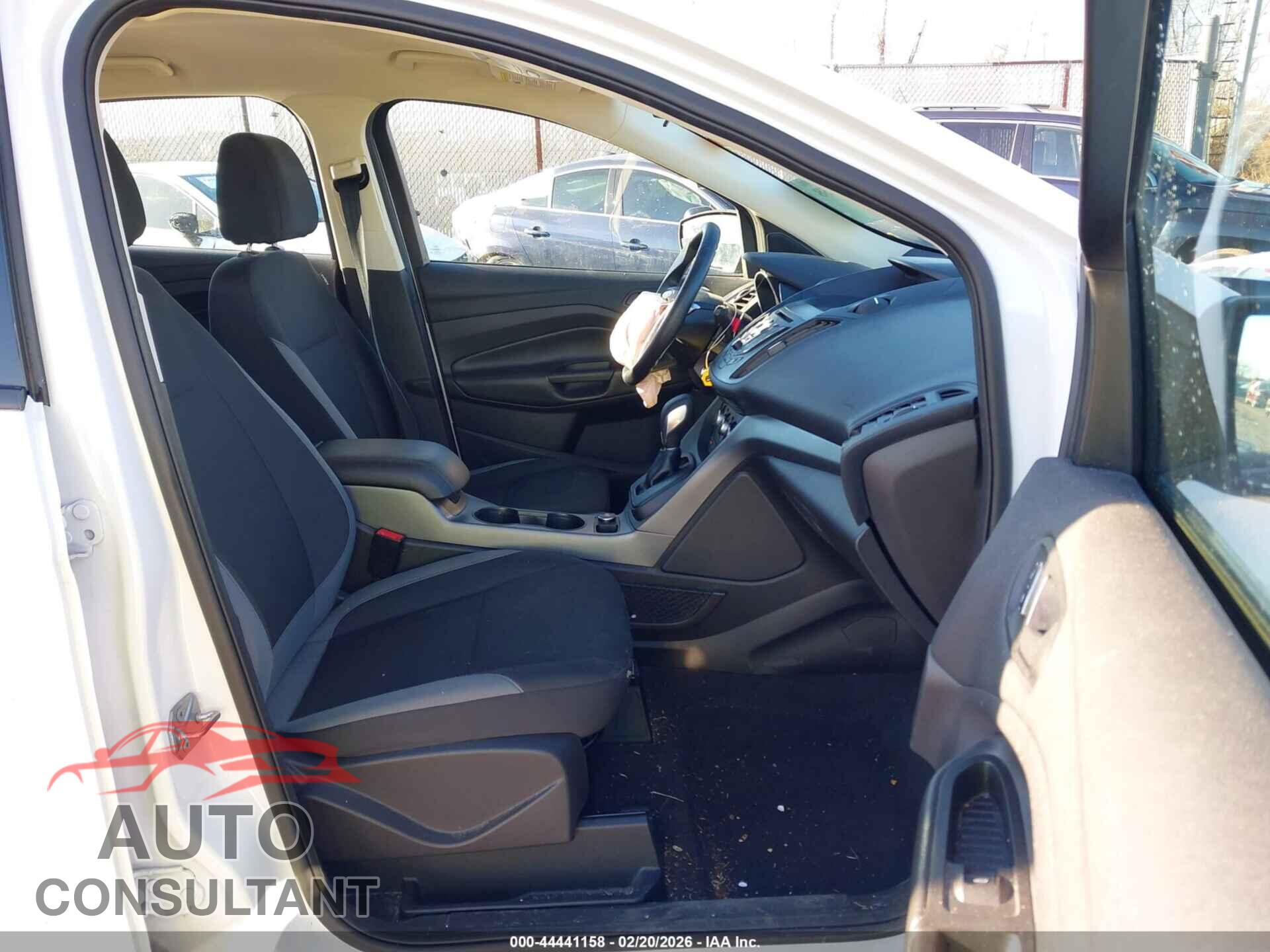 FORD ESCAPE 2015 - 1FMCU0F71FUC60460