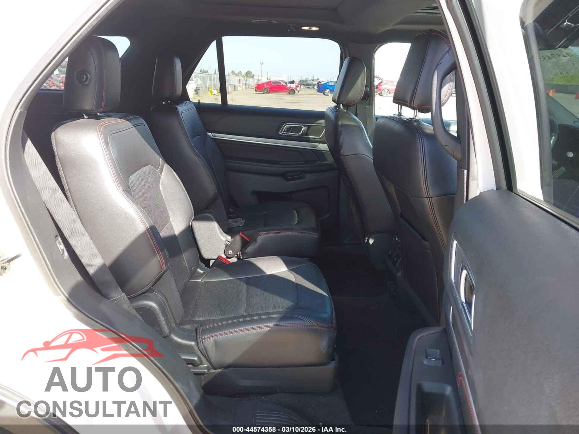 FORD EXPLORER 2018 - 1FM5K8GT5JGB80143