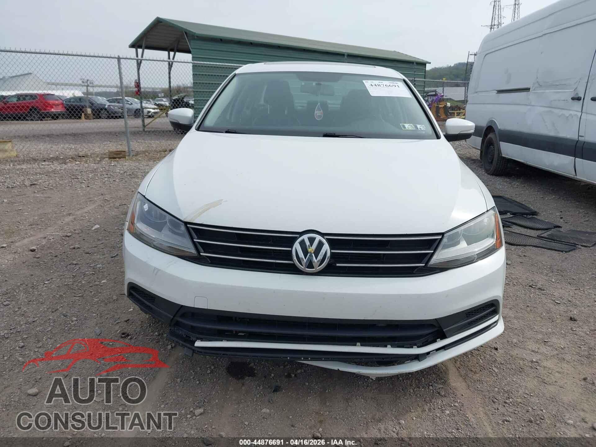 VOLKSWAGEN JETTA 2017 - 3VWDB7AJ5HM395438