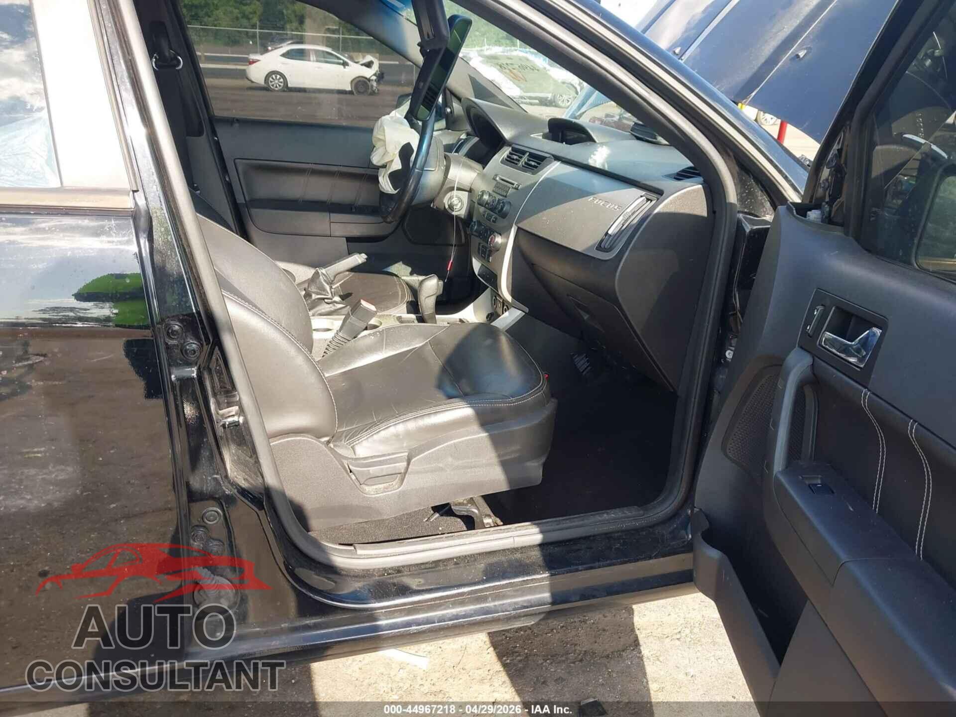 FORD FOCUS 2010 - 1FAHP3GNXAW252585