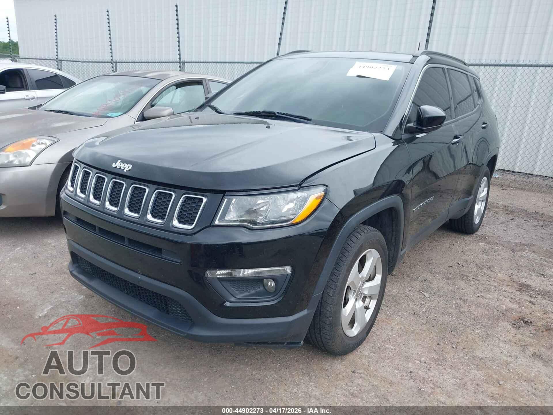 JEEP COMPASS 2018 - 3C4NJDBB1JT261408