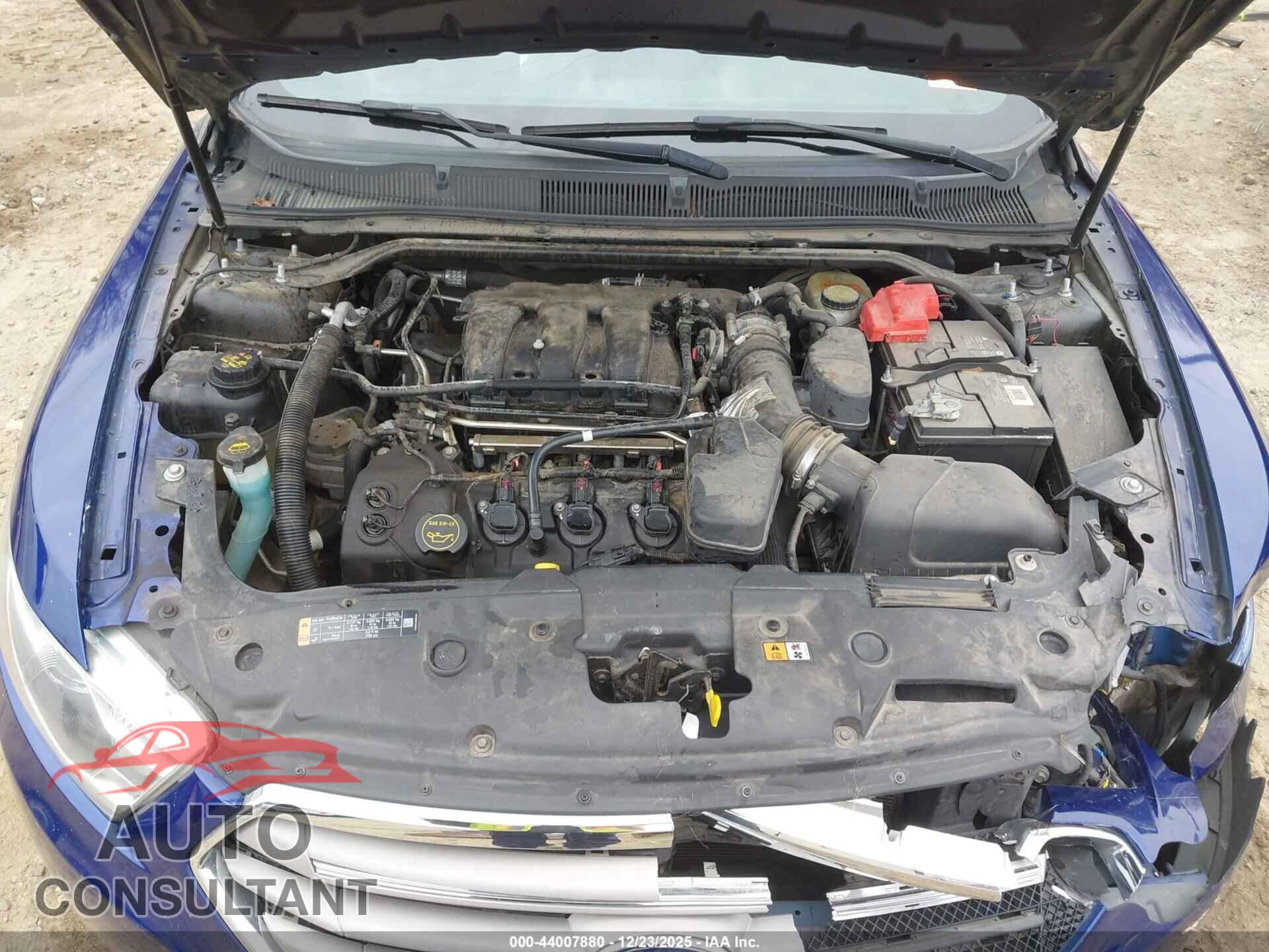 FORD TAURUS 2015 - 1FAHP2E80FG174648