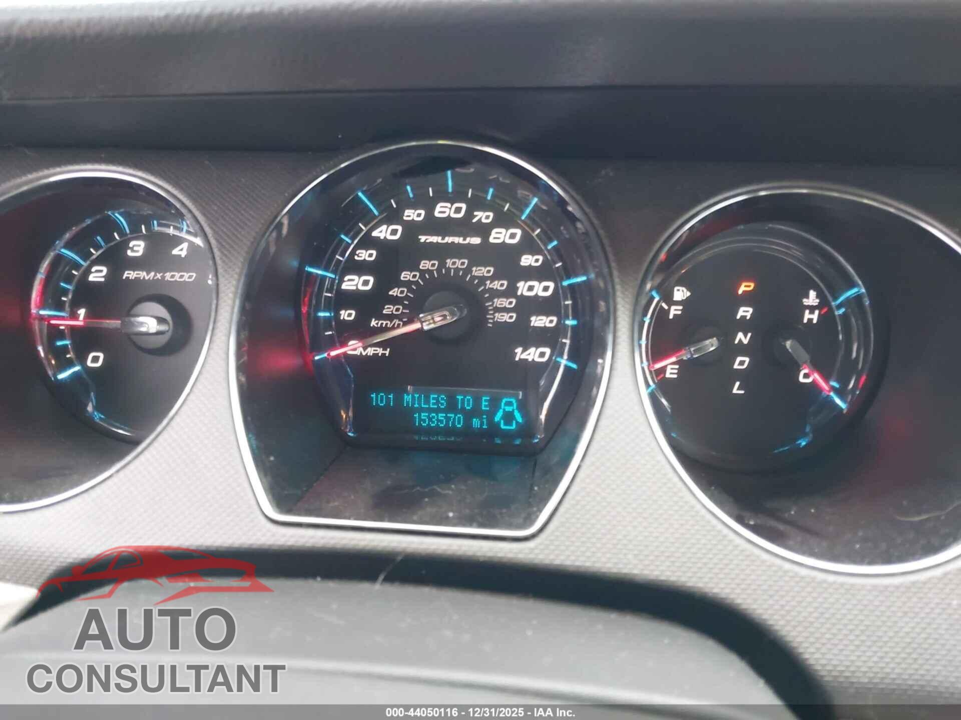 FORD TAURUS 2010 - 1FAHP2DW1AG133602