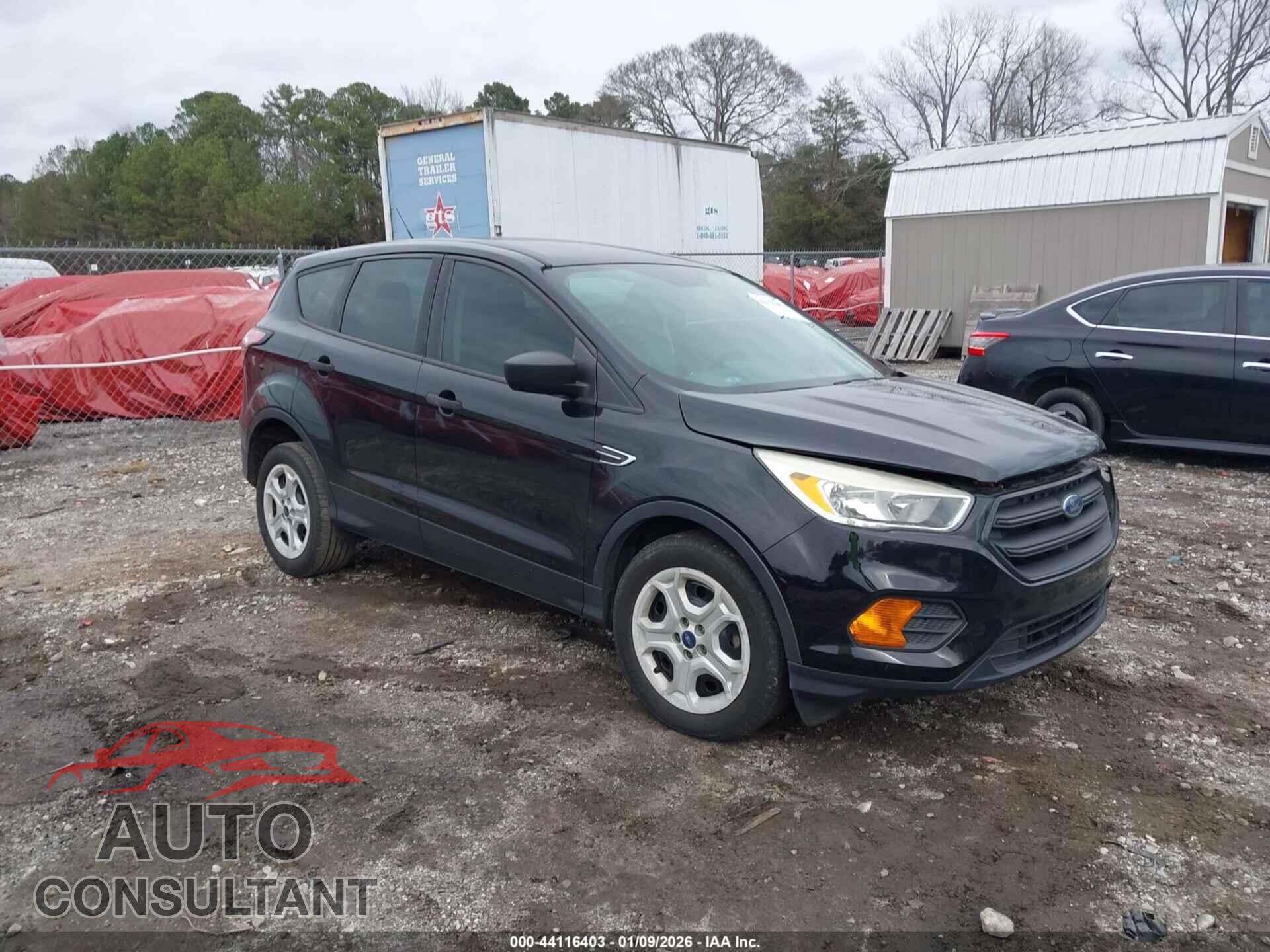 FORD ESCAPE 2017 - 1FMCU0F7XHUE00962