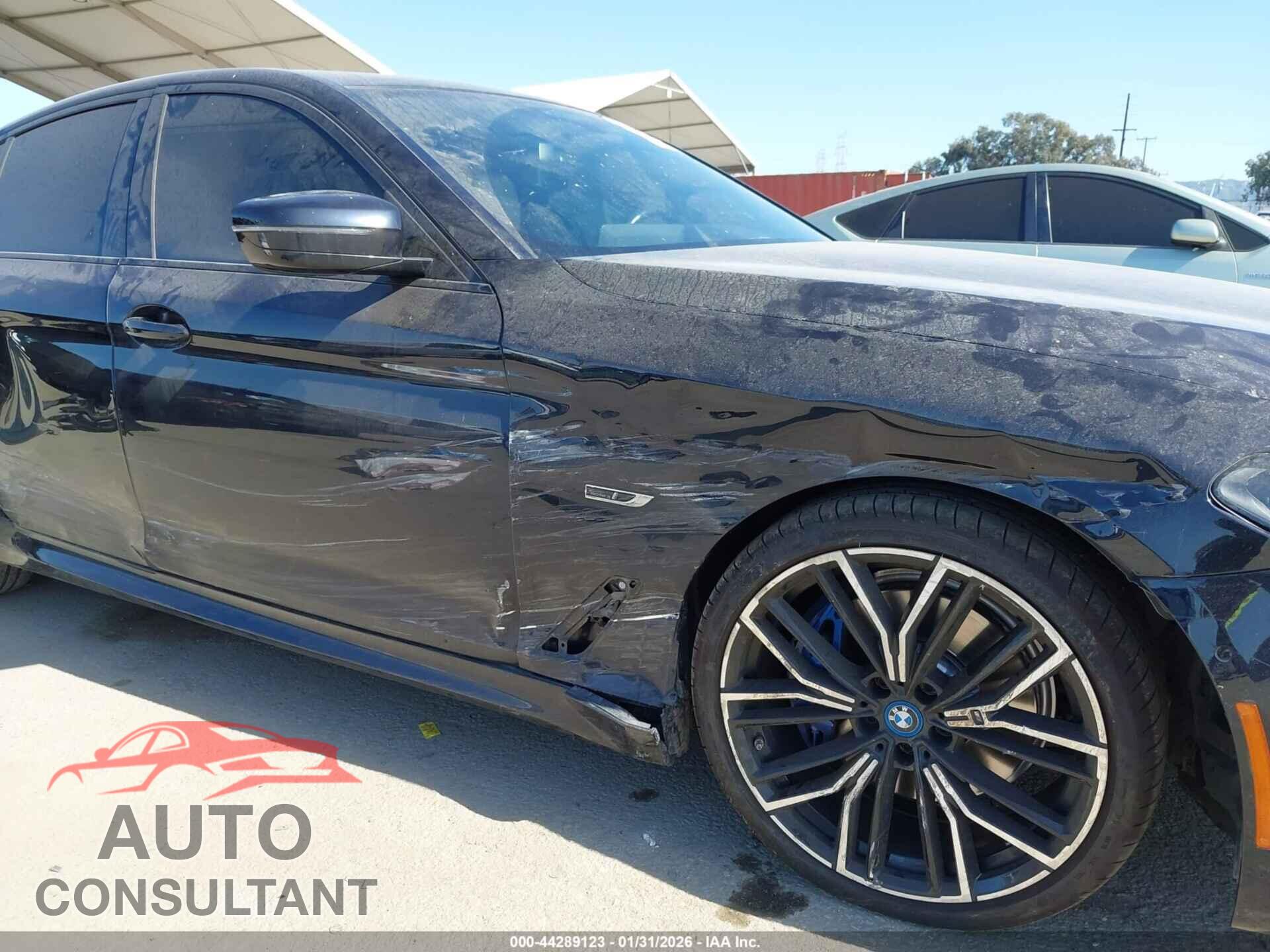 BMW 530E 2022 - WBA13AG02NCJ30579