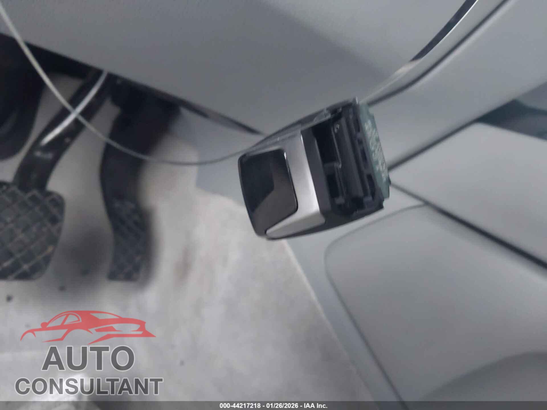 AUDI Q7 2017 - WA1VAAF70HD034306