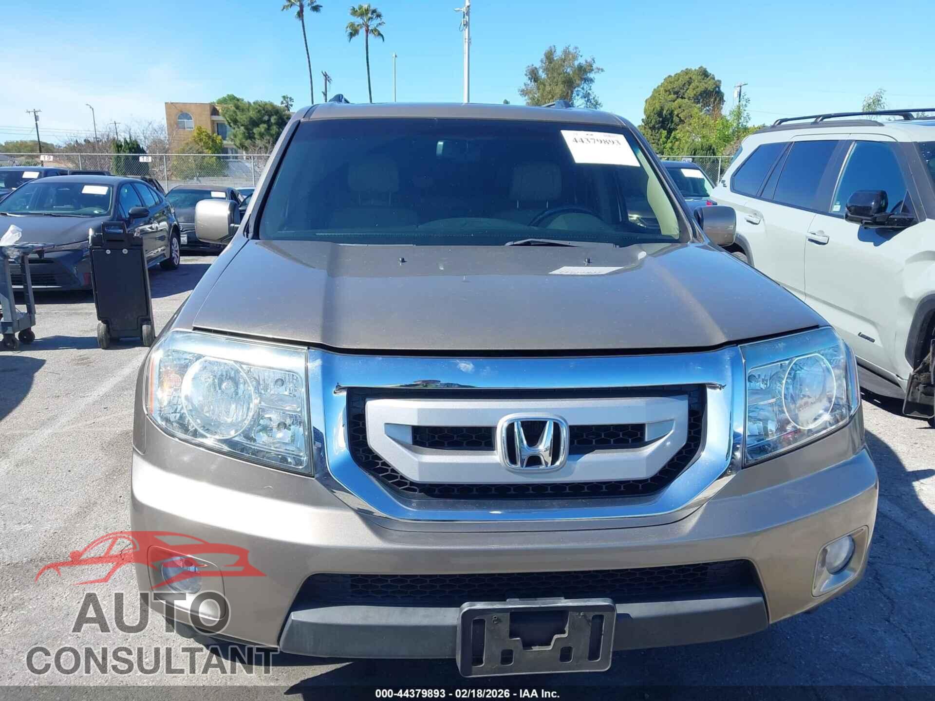 HONDA PILOT 2011 - 5FNYF4H57BB056563