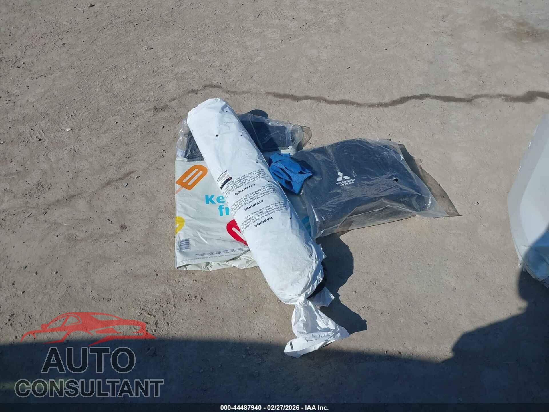MITSUBISHI ECLIPSE CROSS 2025 - JA4ATWAA6SZ023538