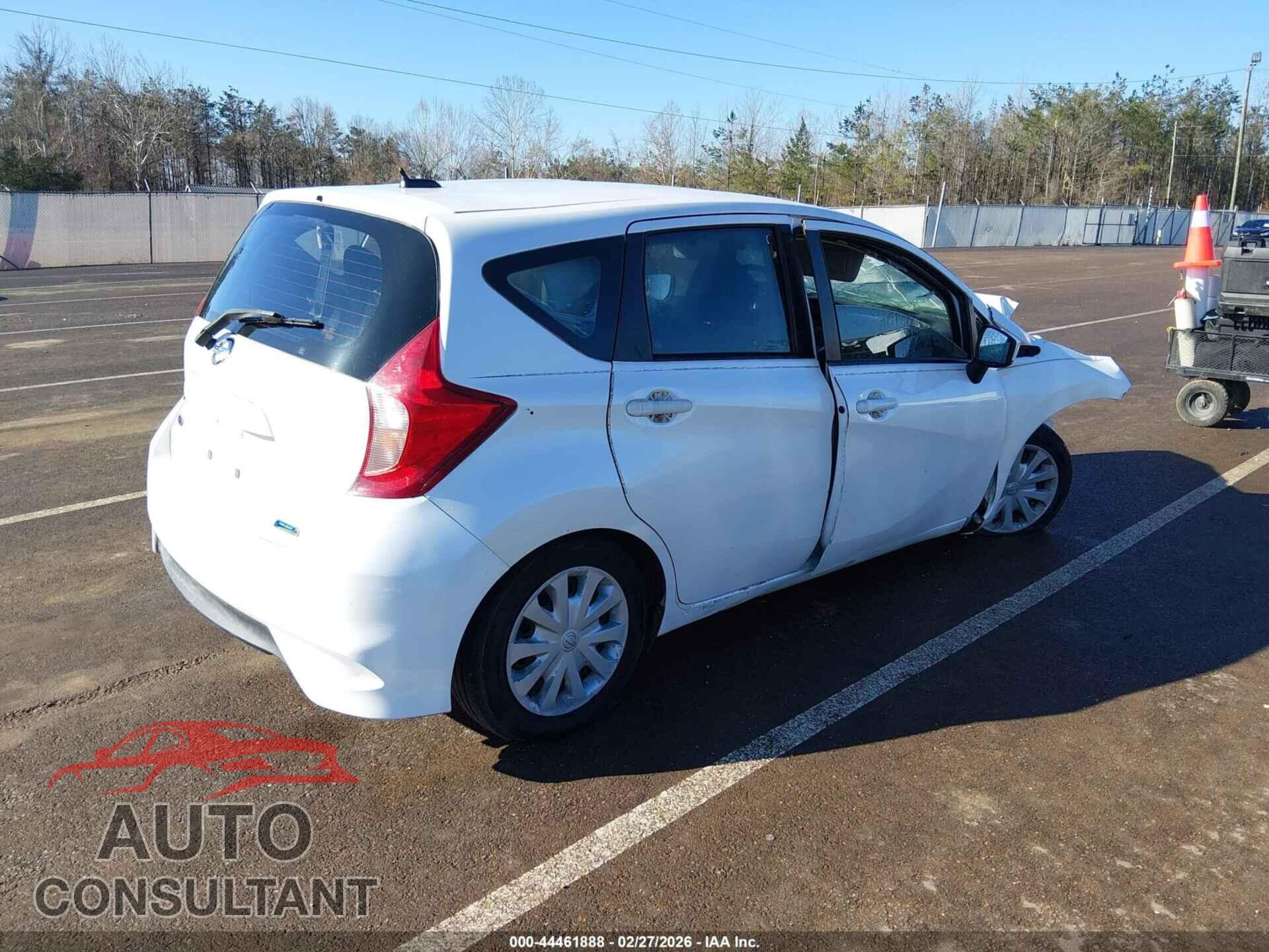 NISSAN VERSA NOTE 2015 - 3N1CE2CP5FL373794