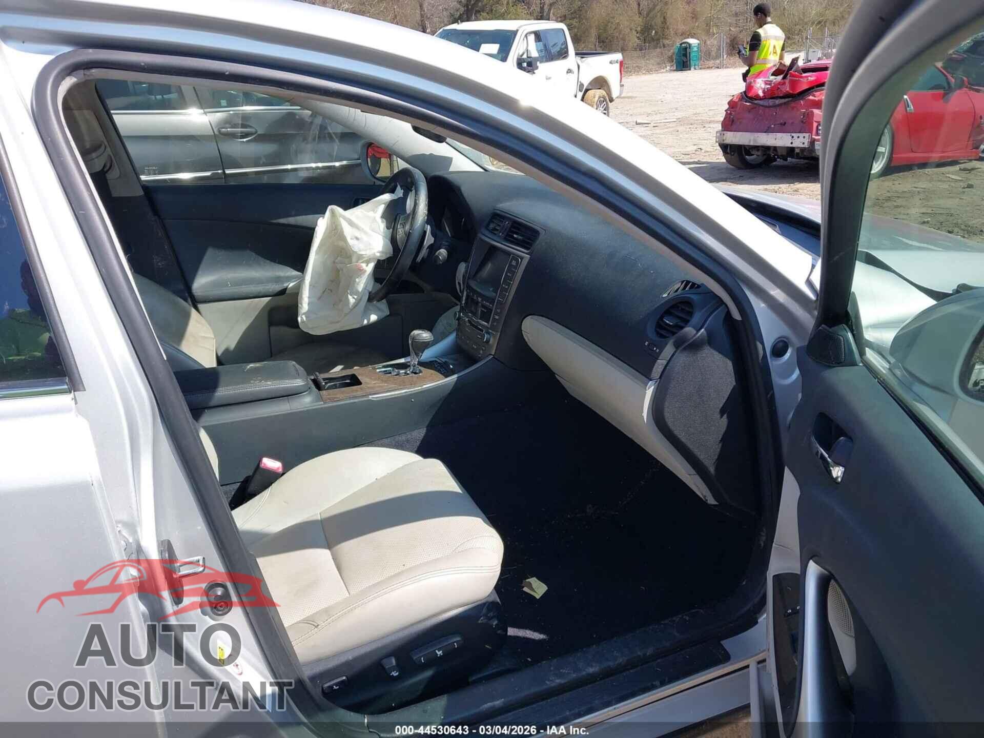 LEXUS IS 350 2012 - JTHBE5C2XC5029323