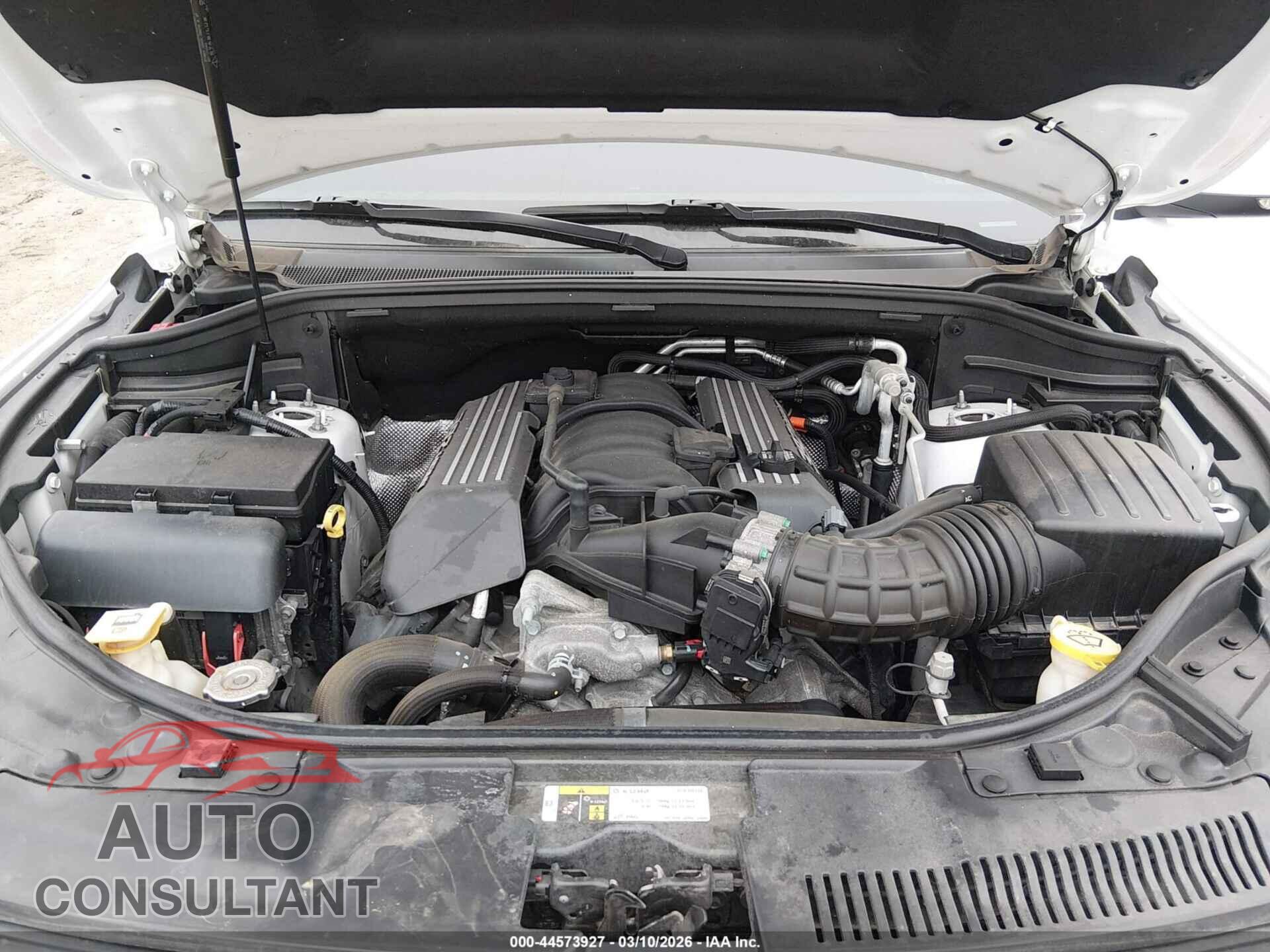 DODGE DURANGO 2018 - 1C4SDJGJ5JC371088