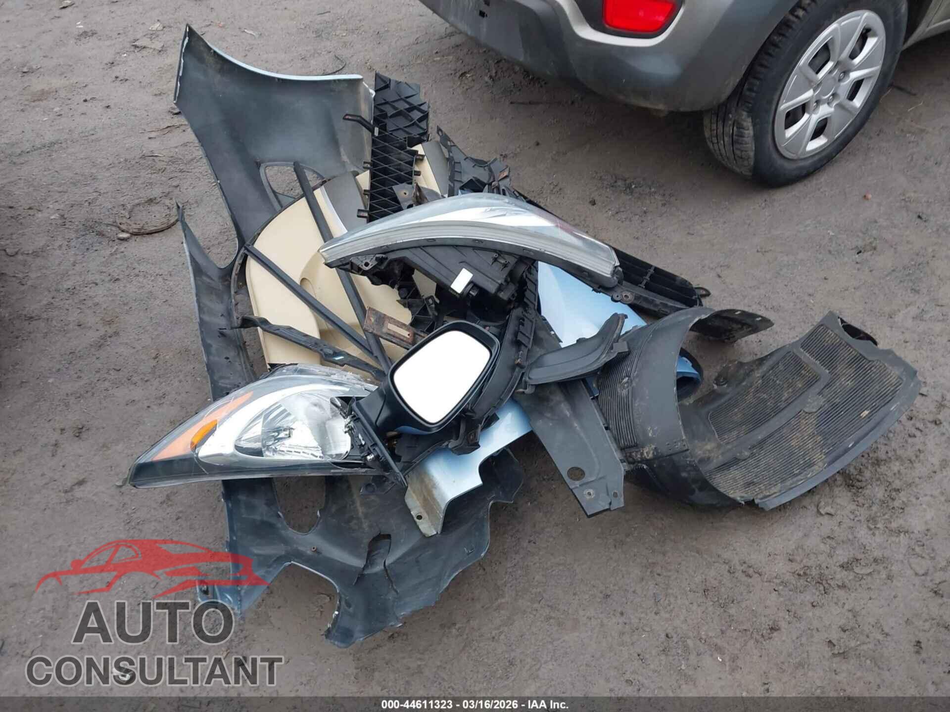 HYUNDAI ACCENT 2013 - KMHCT4AE6DU516573