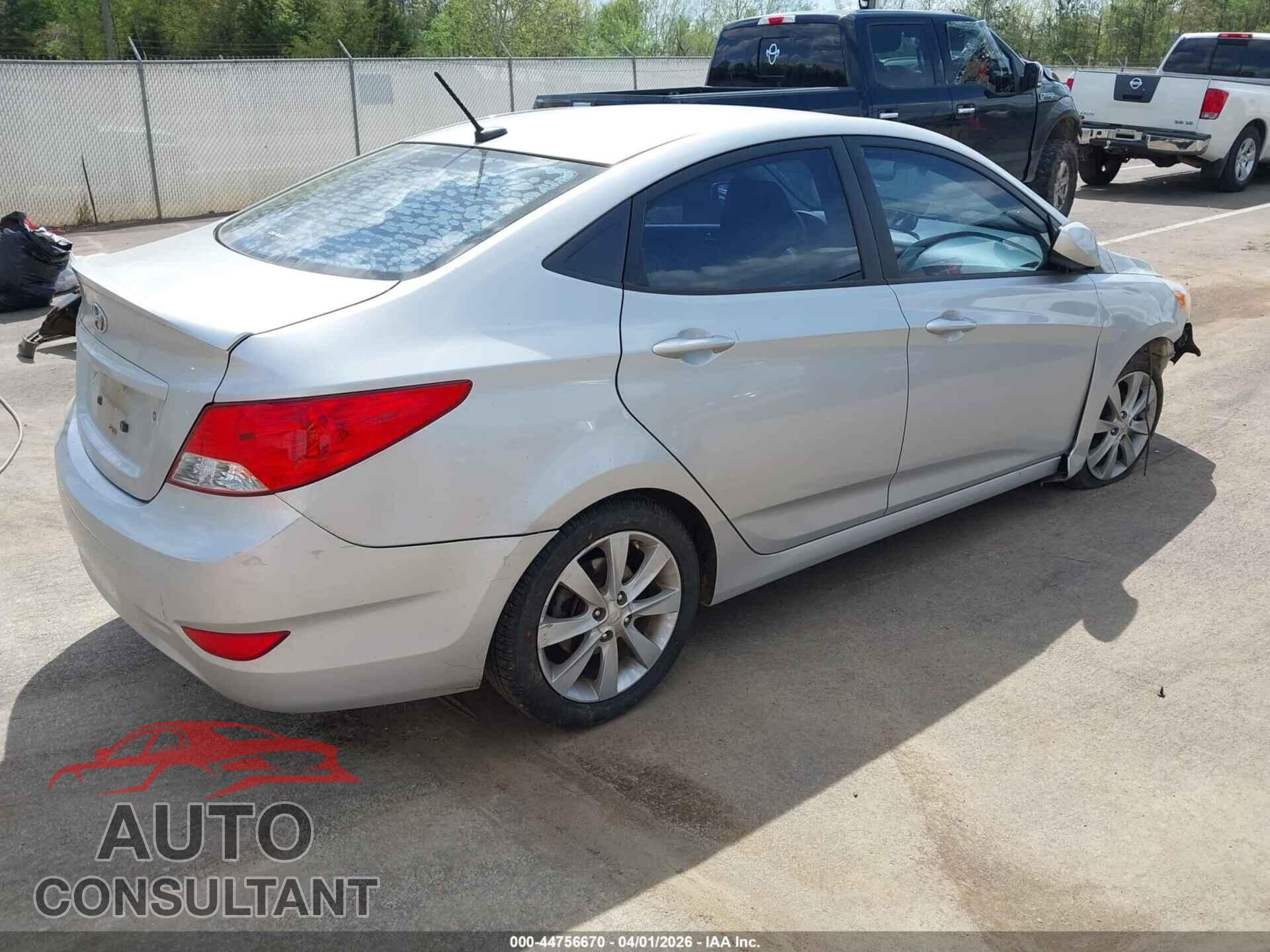 HYUNDAI ACCENT 2014 - KMHCU4AE9EU771393