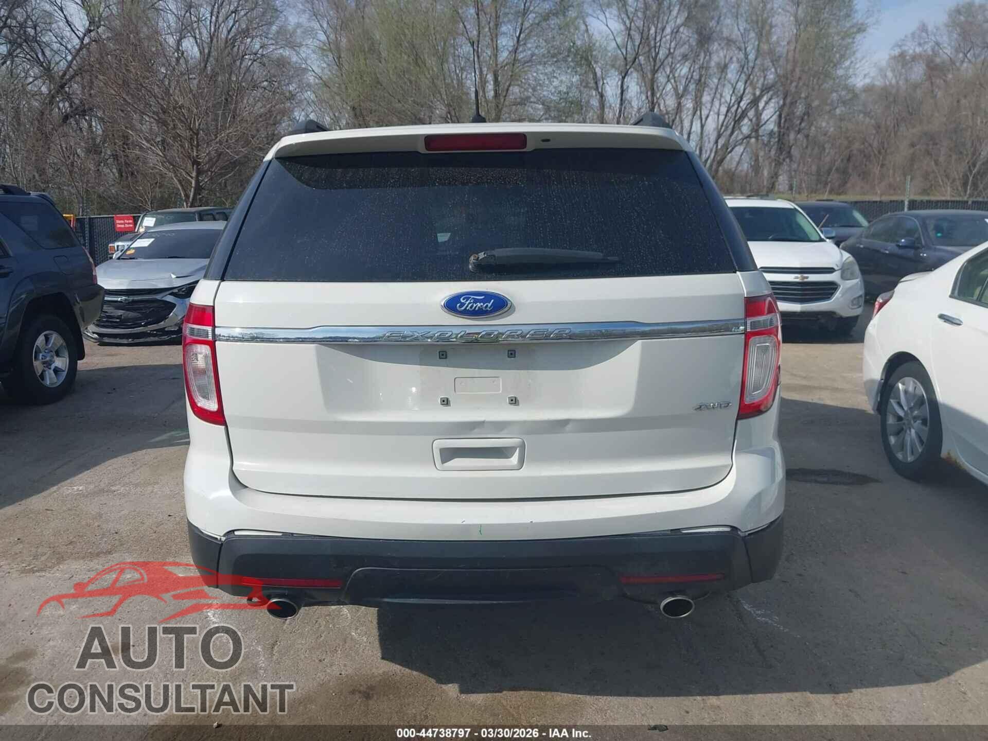 FORD EXPLORER 2011 - 1FMHK8B86BGA39664