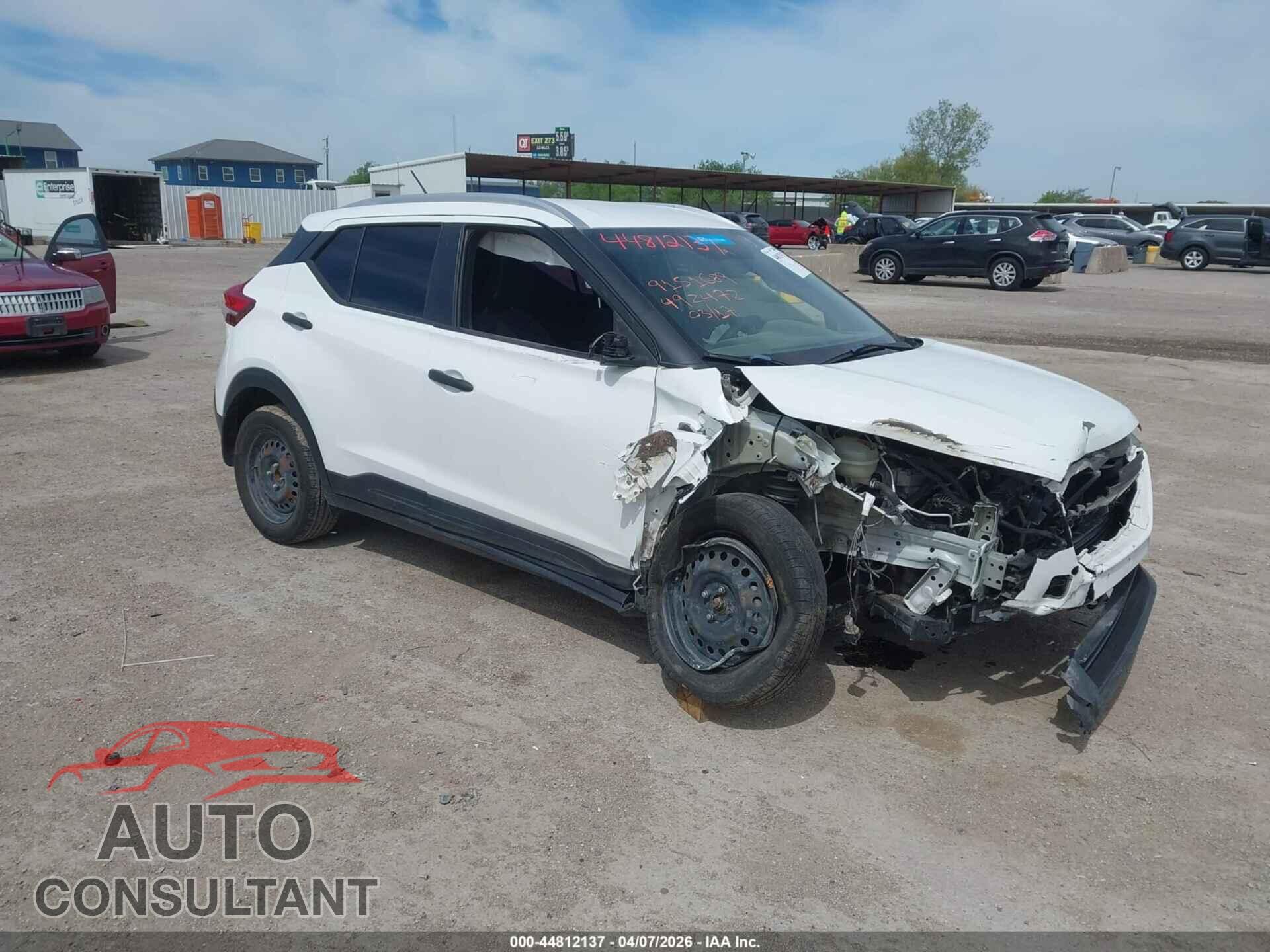 NISSAN KICKS 2019 - 3N1CP5CU3KL492472
