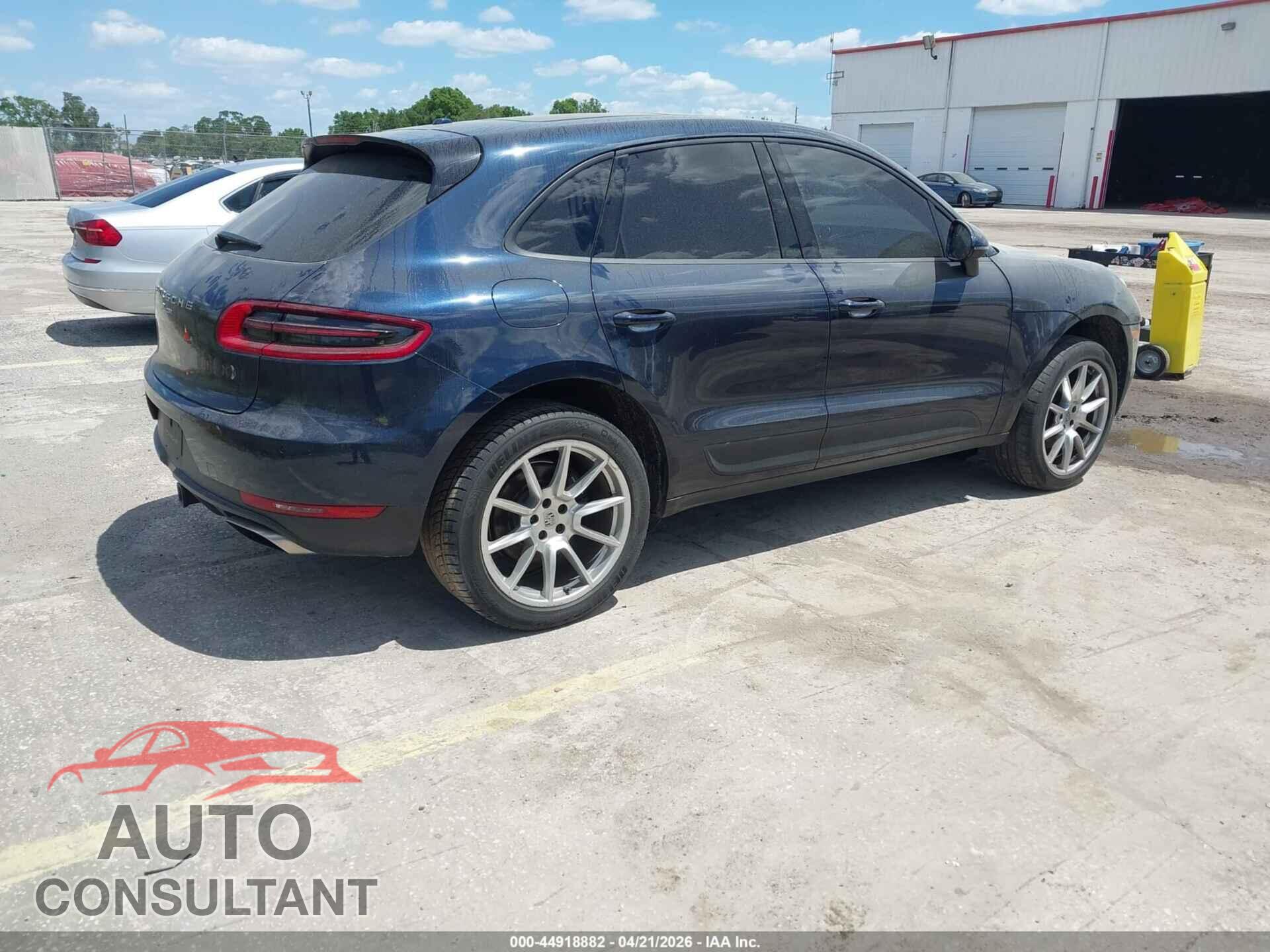 PORSCHE MACAN 2017 - WP1AA2A54HLB04328