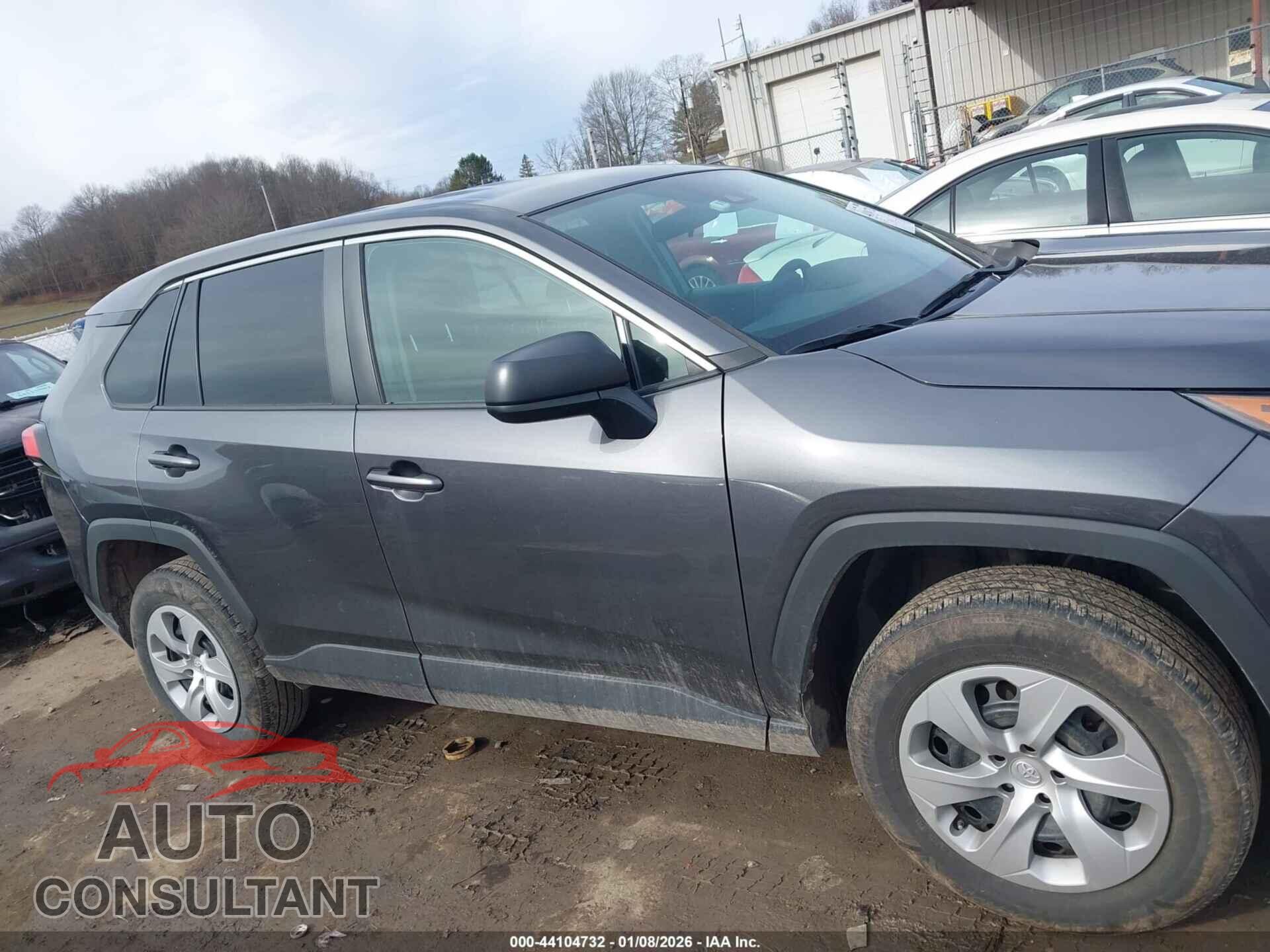 TOYOTA RAV4 2022 - 2T3F1RFV3NC322084