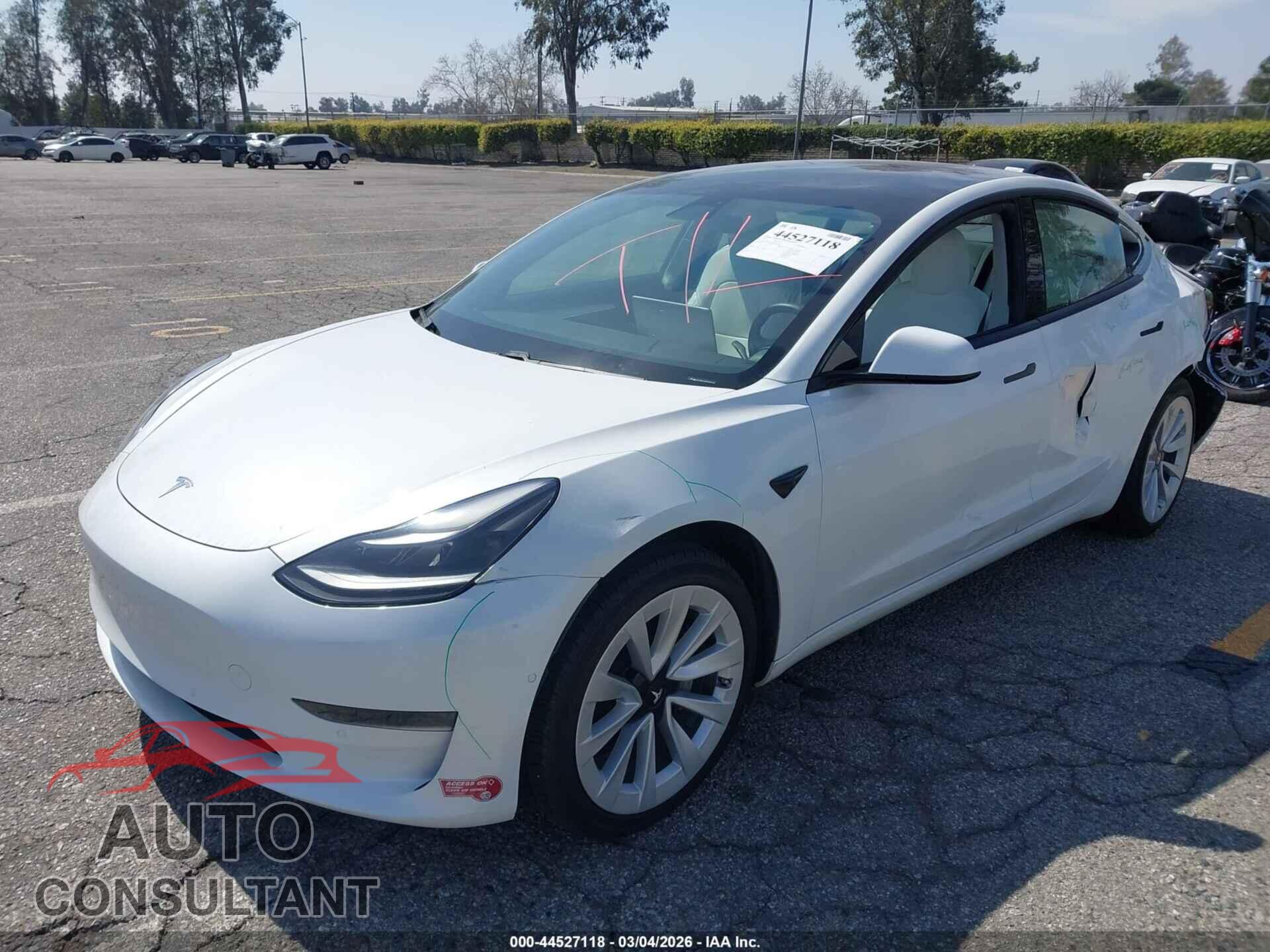 TESLA MODEL 3 2021 - 5YJ3E1EA6MF989726