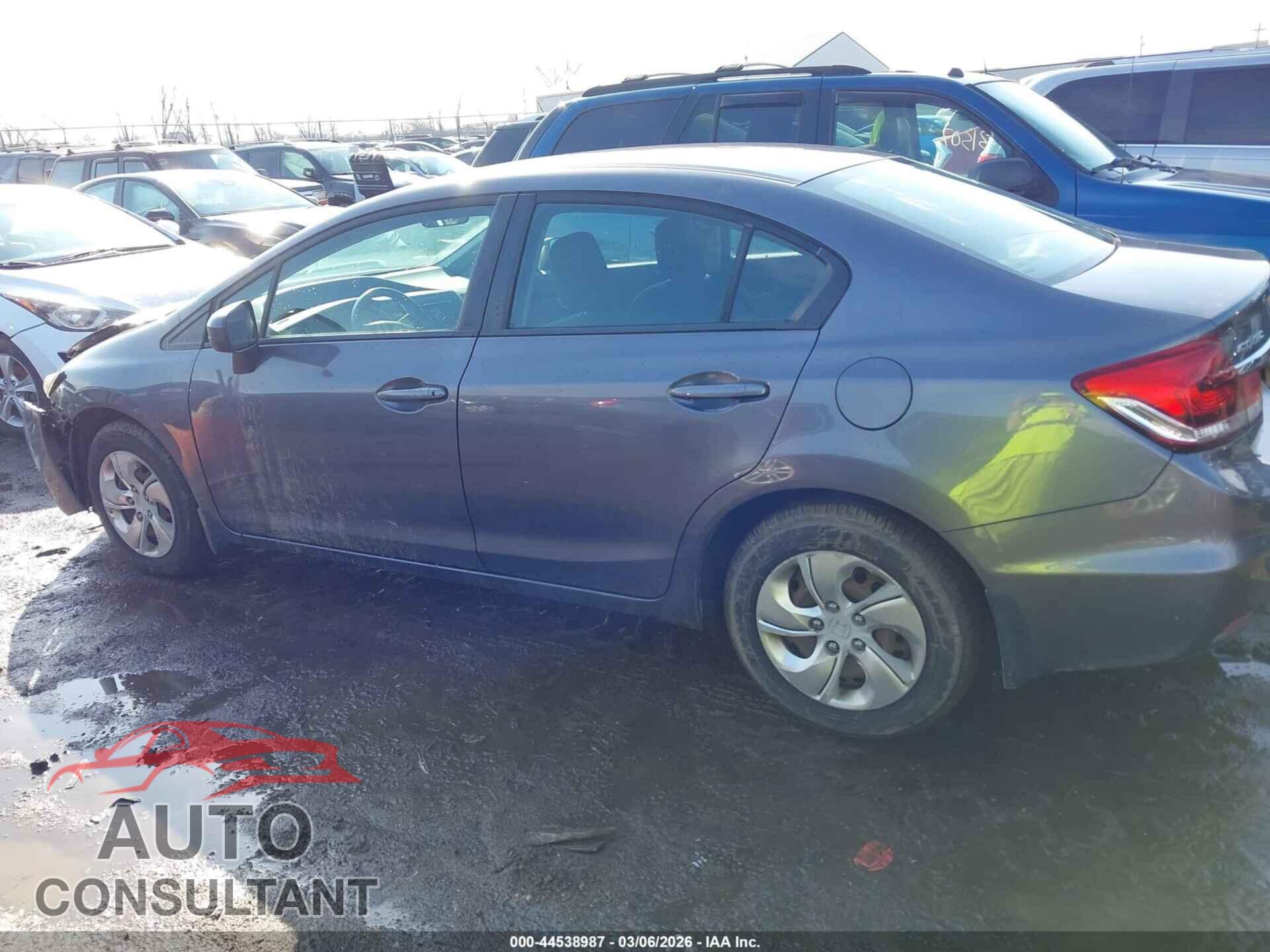 HONDA CIVIC 2015 - 19XFB2F55FE094976