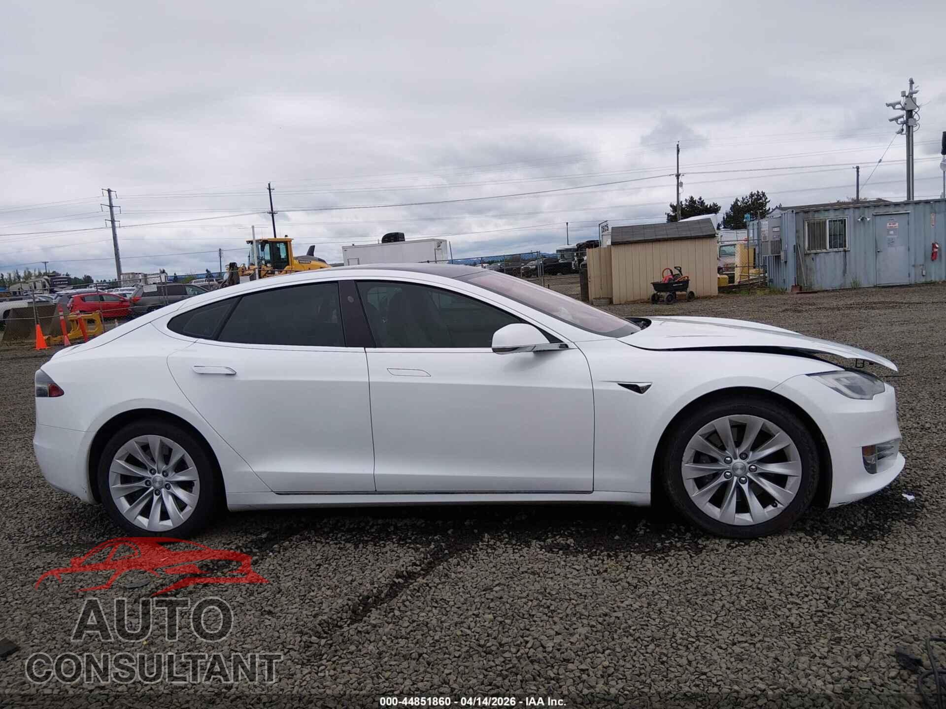 TESLA MODEL S 2017 - 5YJSA1E21HF198428
