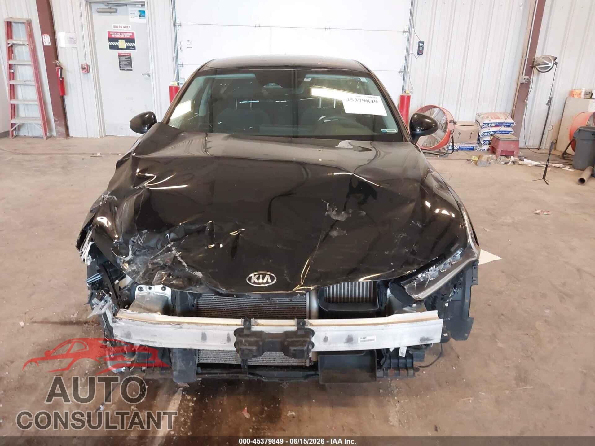 KIA K5 2021 - 5XXG14J24MG044669